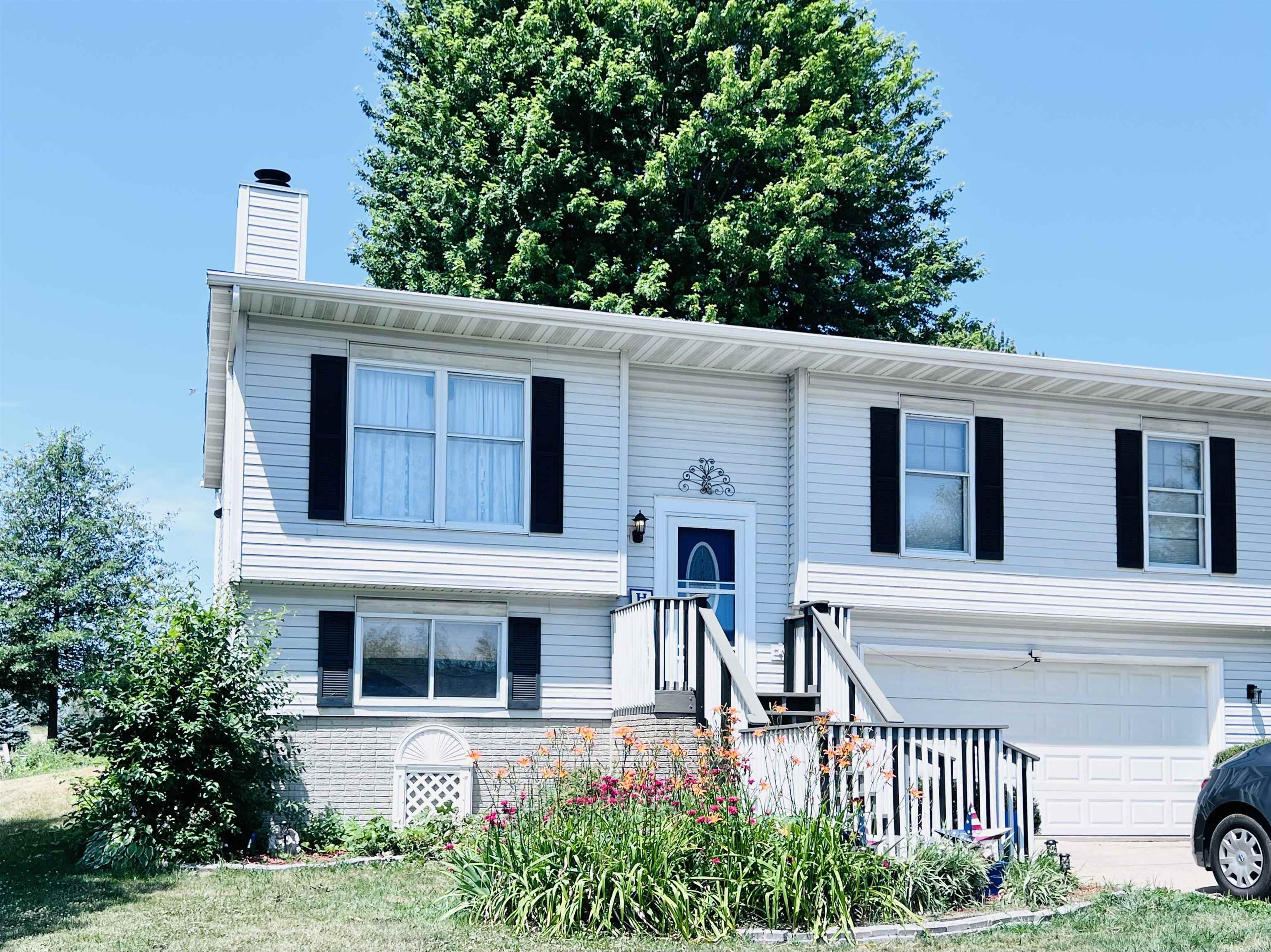 Beaver Dam Real Estate - Beaver Dam, WI Homes for Sale | Holly Janz