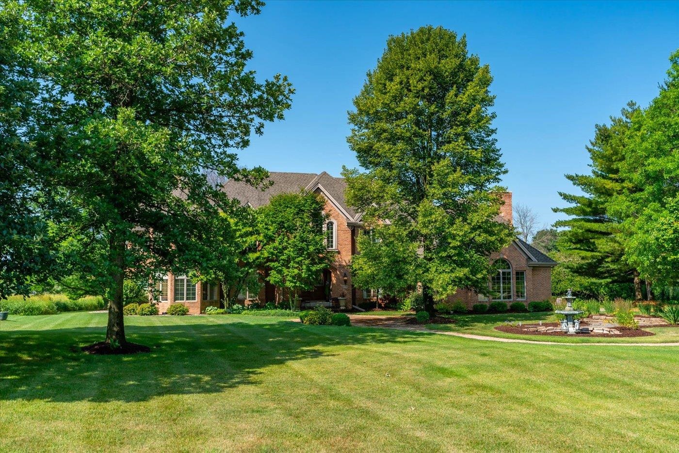 7823 NOLL VALLEY ROAD, VERONA, WI 53593 Pinnacle Real Estate Group