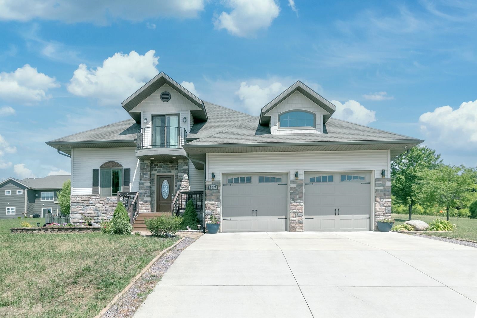 537 Meadowlark, Portage, WI 53901