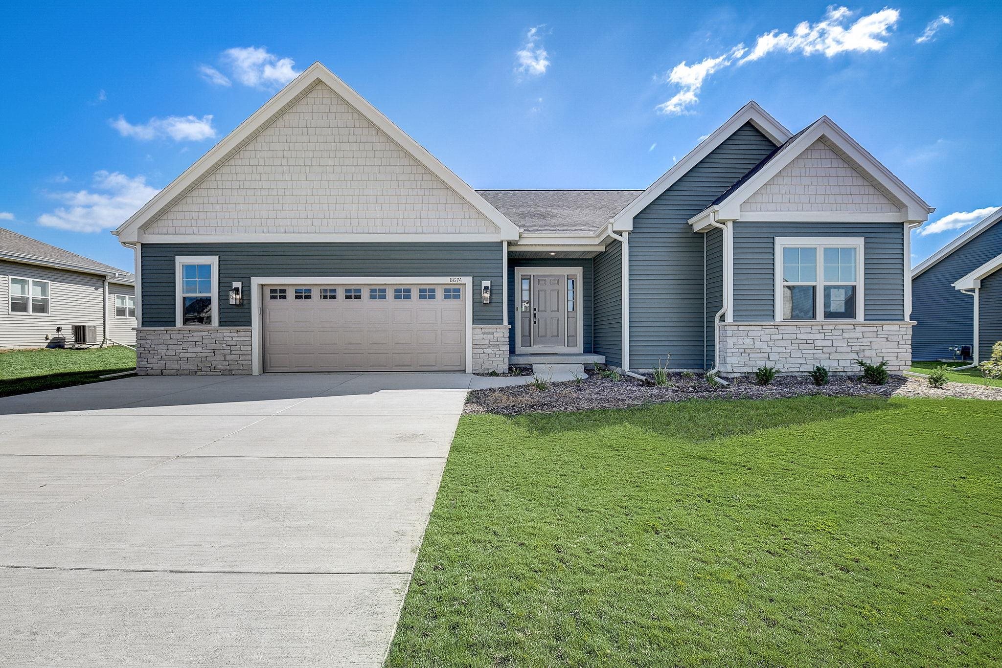 6674 Grouse Woods Road, Windsor, WI 