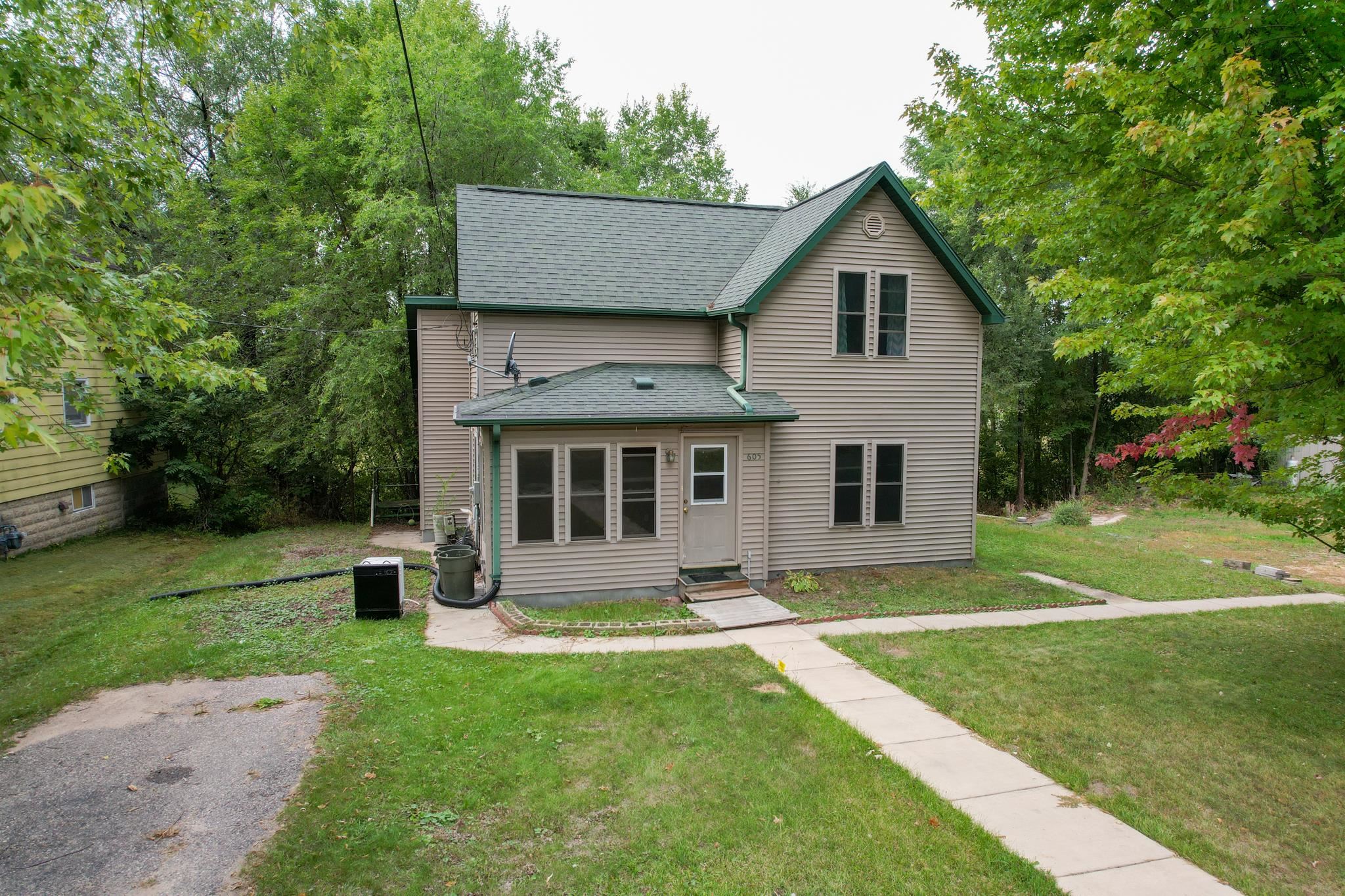 605 CENTER STREET, WONEWOC, WI 53968 Gavin Bros Auctioneers & Real