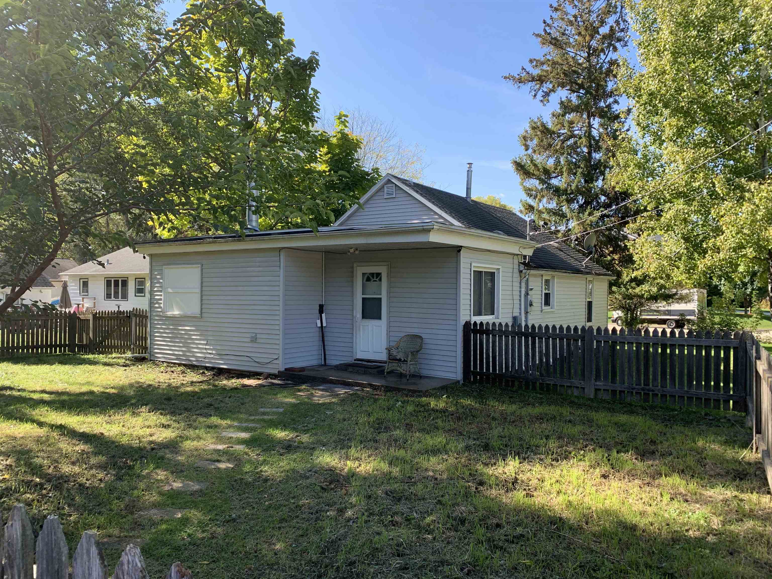 Furnace new from 2017. Property is comprised of two parcels: 225-0609-032-8540-7 and 225-0609-012-8540-7.  Property Sold "AS IS"