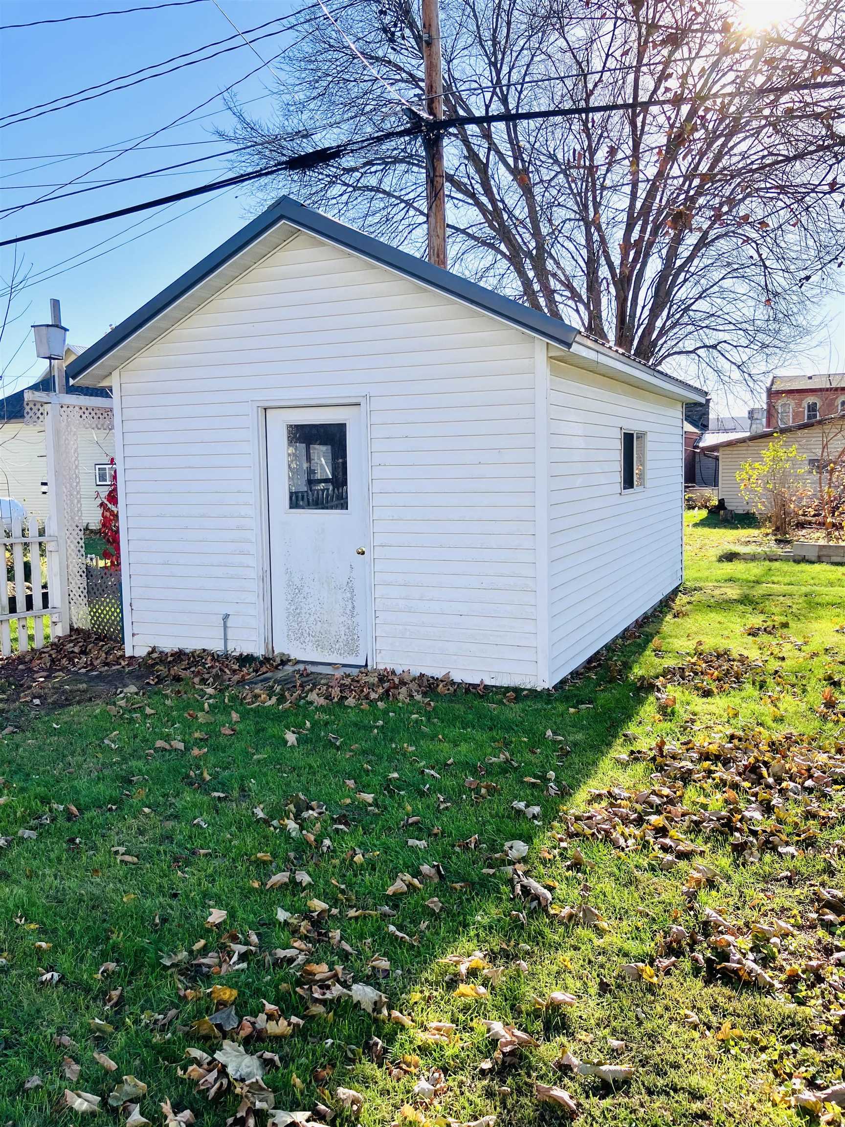 Single Family for sale in Cassville, Wisconsin, 1967332