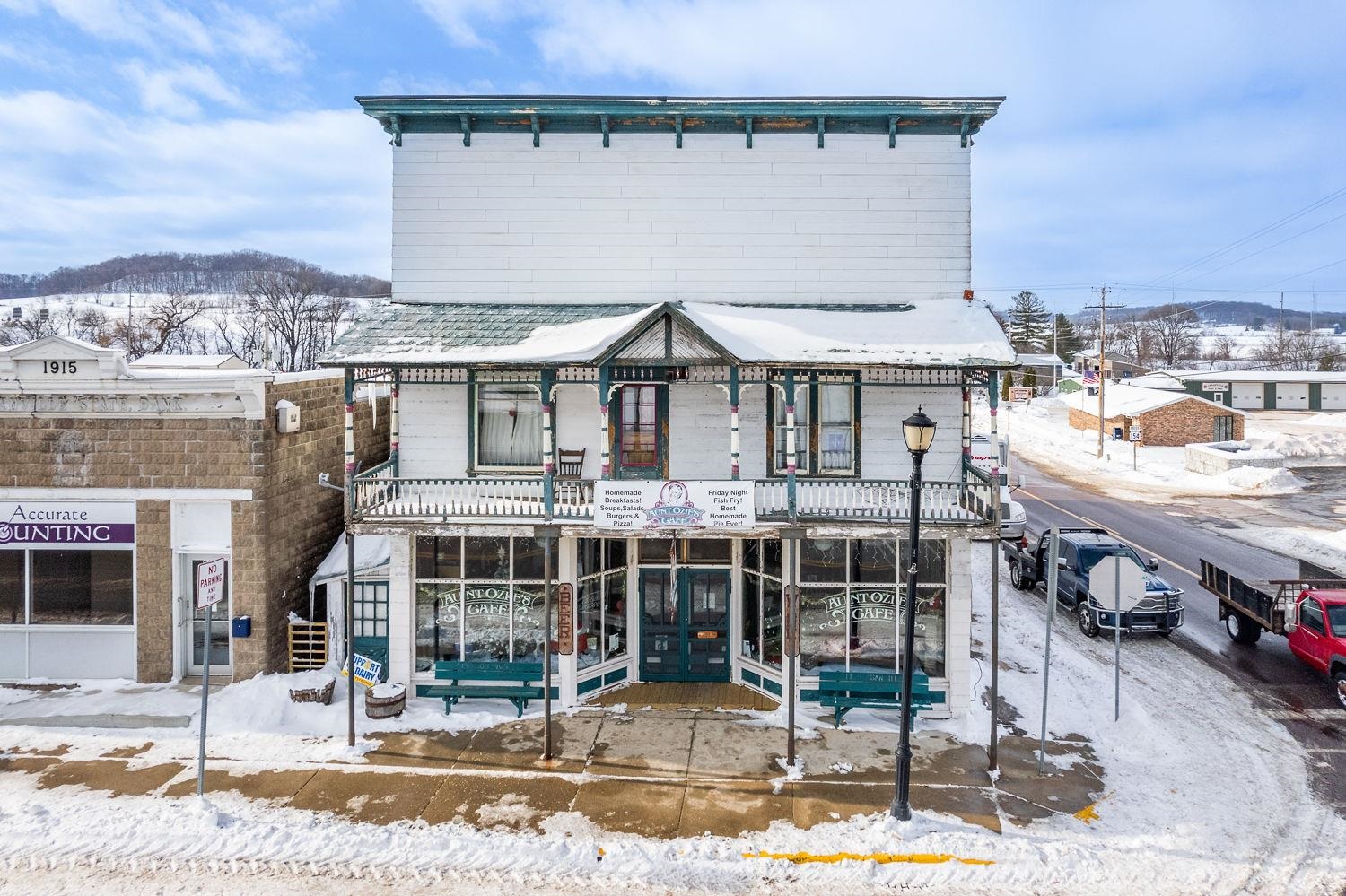 200 MAIN STREET, LOGANVILLE, WI 53943 Gavin Bros Auctioneers & Real Estate