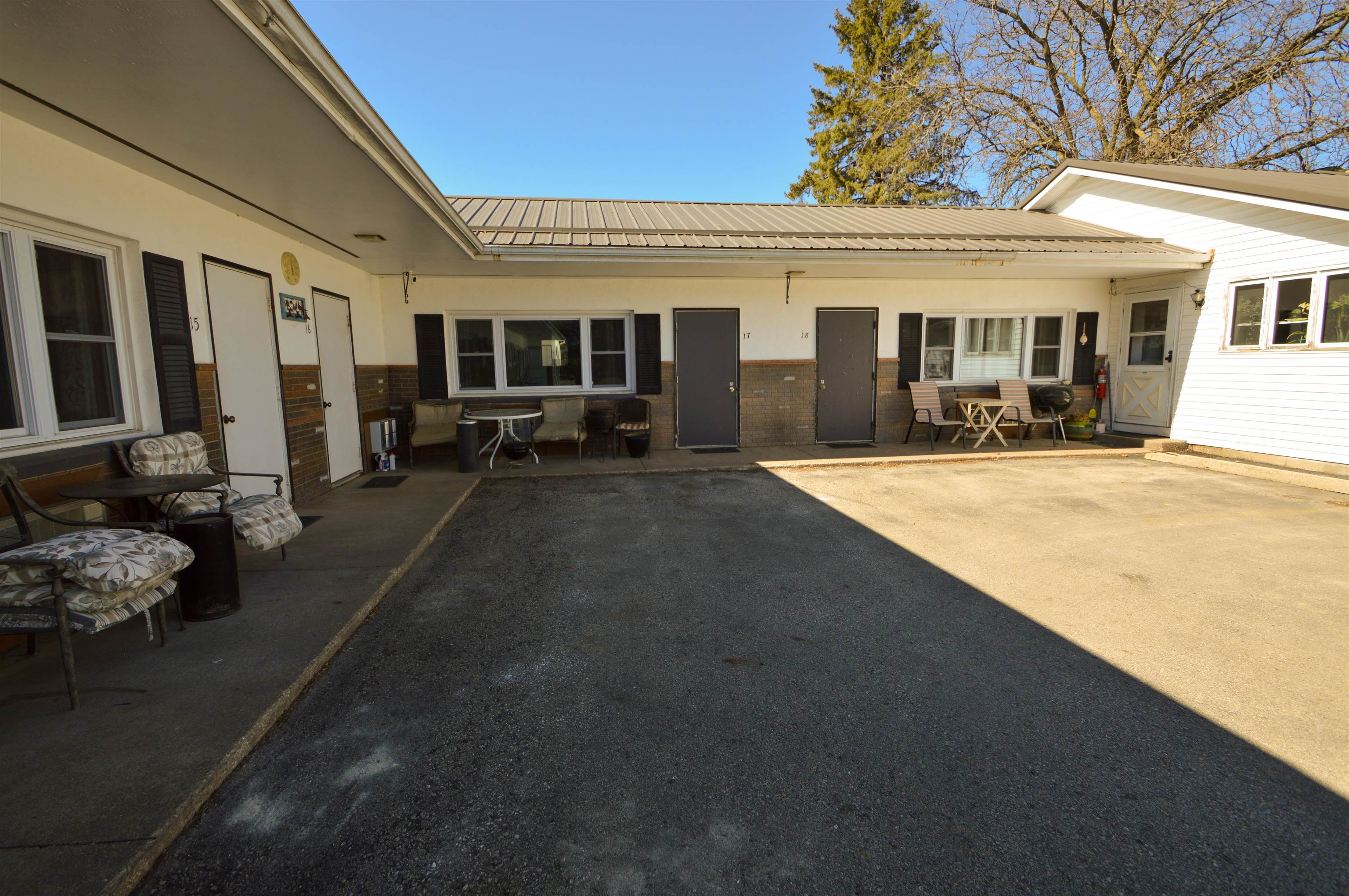 Commercial for sale in Fennimore, Wisconsin, 1971898