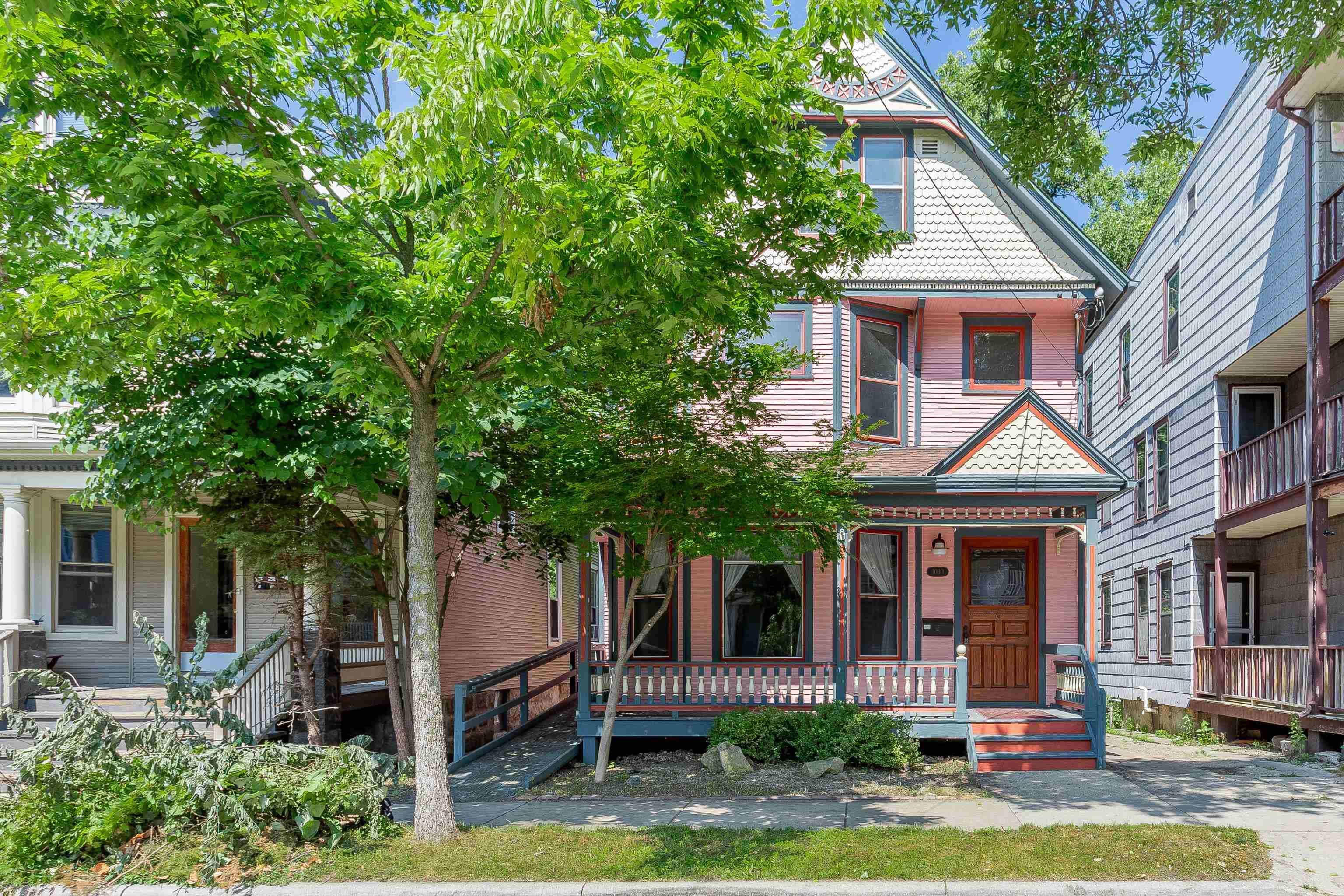 Historic Queen Anne Victorian in desirable Marquette Neighborhood! This fully refurbished classic is a perfect blend of old world charm and modern convenience & was included in the exclusive "Parade of Historic Homes" after renovations. Beautifully restored woodwork, hardwood floors, pocket door, & staircase; plus gourmet kitchen with maple cabinetry, granite countertops, breakfast bar, & stainless steel appliances. All bedrooms upstairs, including primary with walk-in-closet & 2nd bedroom with lofted 3rd story office, music/art studio, or additional bedroom. Large backyard has detached 2-car garage with extra storage, 2 additional off street parking spaces, & nice green space. Expect to be impressed!