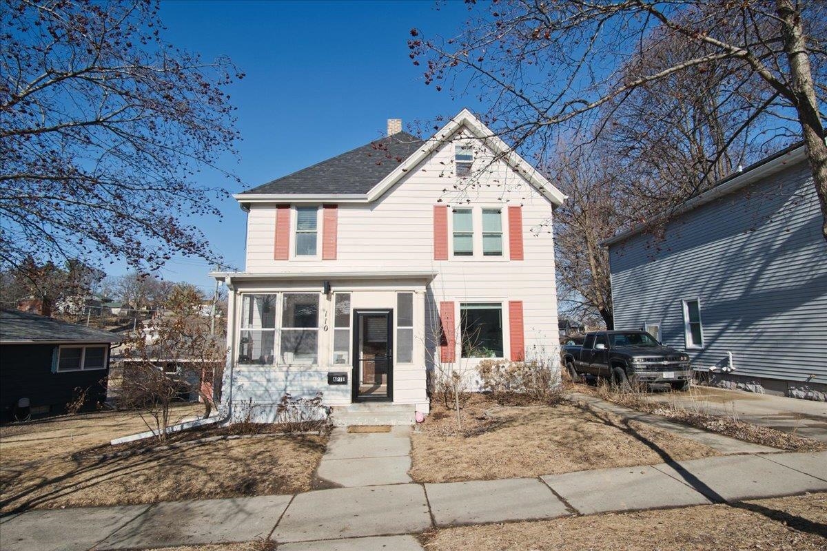 This well-maintained and updated duplex is a great investment in a growing market or perfect for an owner occupant.  The first floor apartment is a 2-bed, 1-bath that exudes historic charm and features large windows, and bright, inviting living spaces. The 3-bed, 1-bath upstairs unit has a recently remodeled kitchen and bathroom. The long-term tenants are currently paying in excess of $35,000 in annual rent and there is room to increase rents to market rates. Don't miss this rare chance to own a character-filled, income-producing property that has been significantly updated by the current owner.