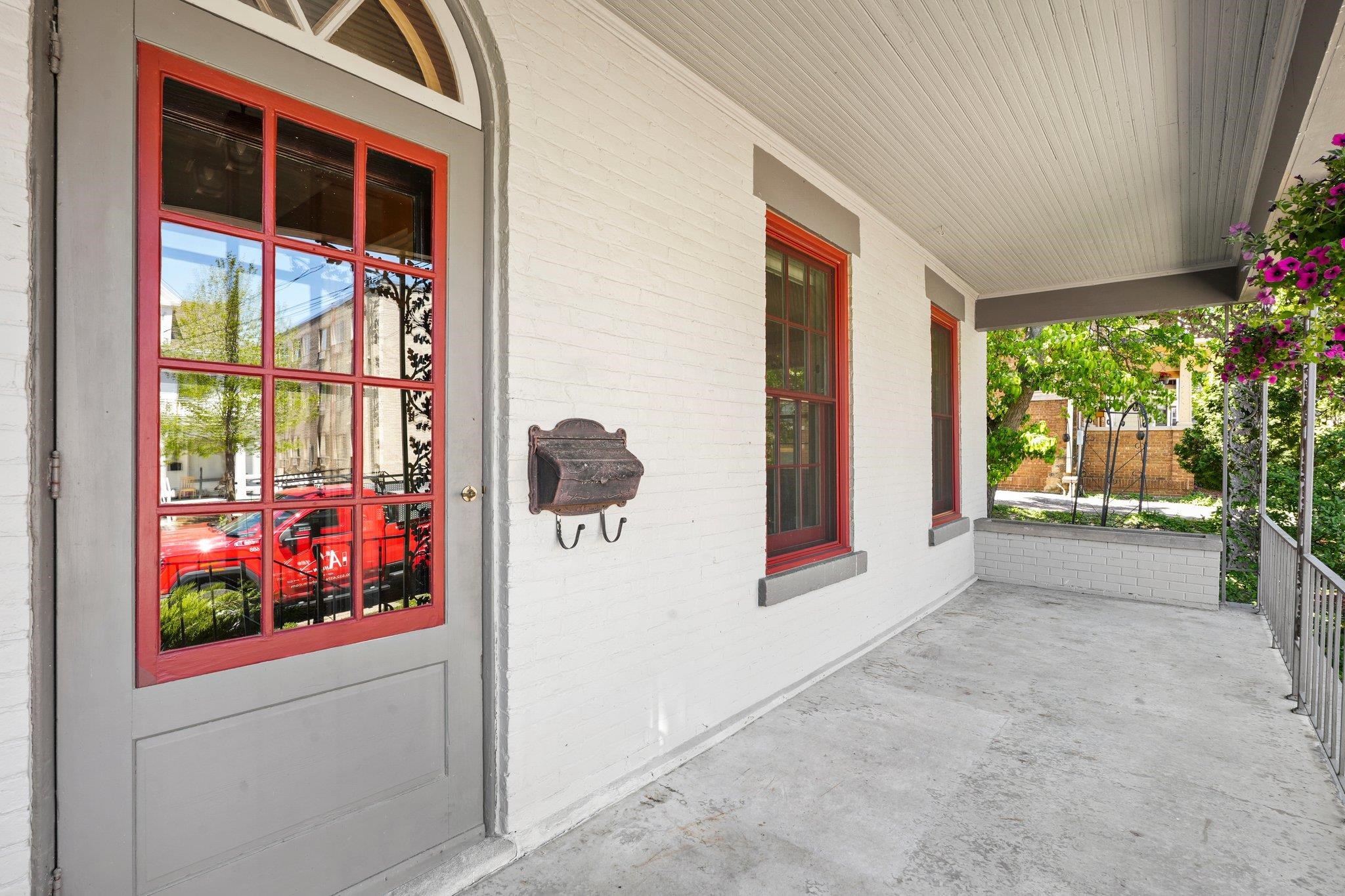 126 S Hancock Street, Madison, WI 53703
