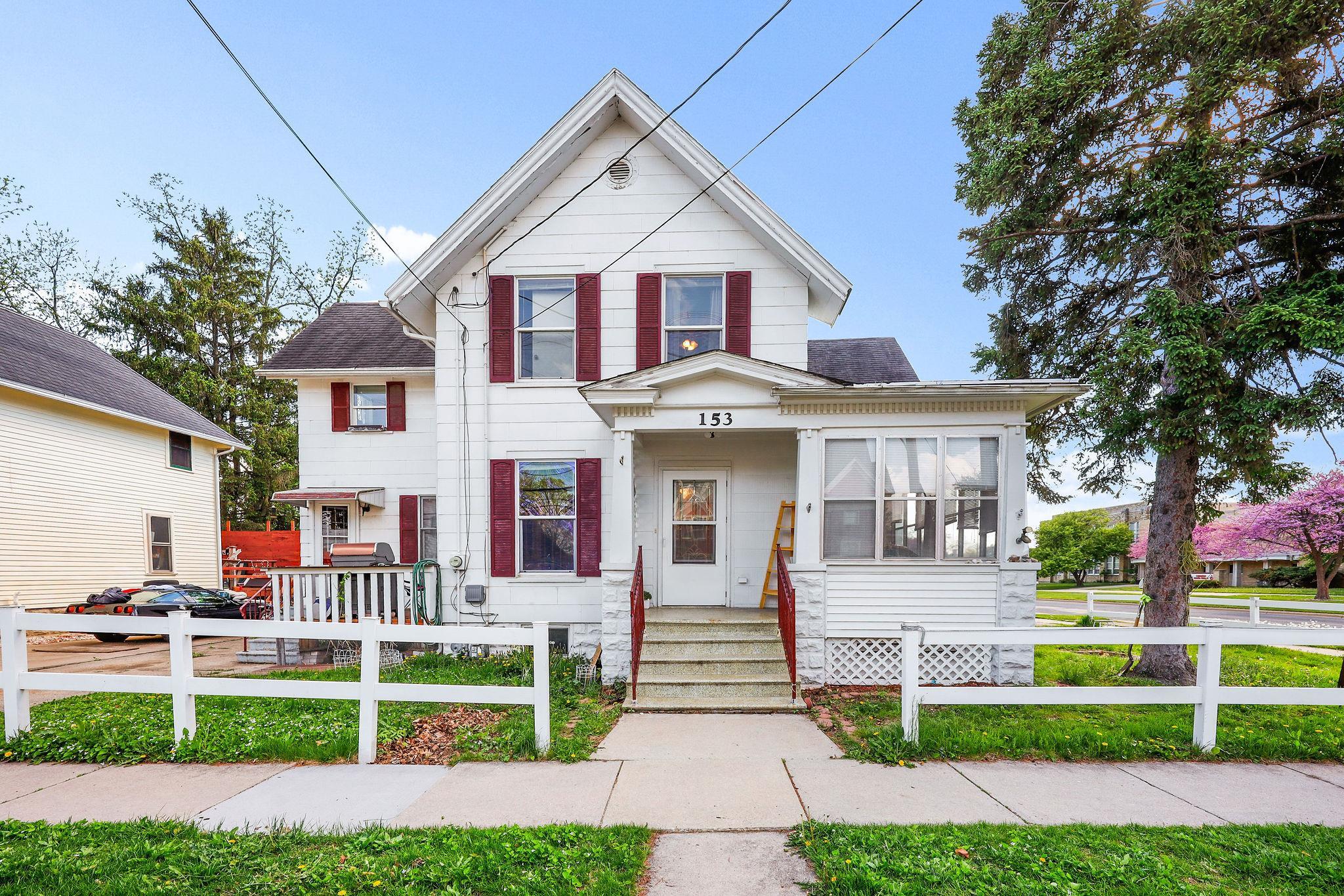 Photo of 153 W School Street, Columbus, WI 53925