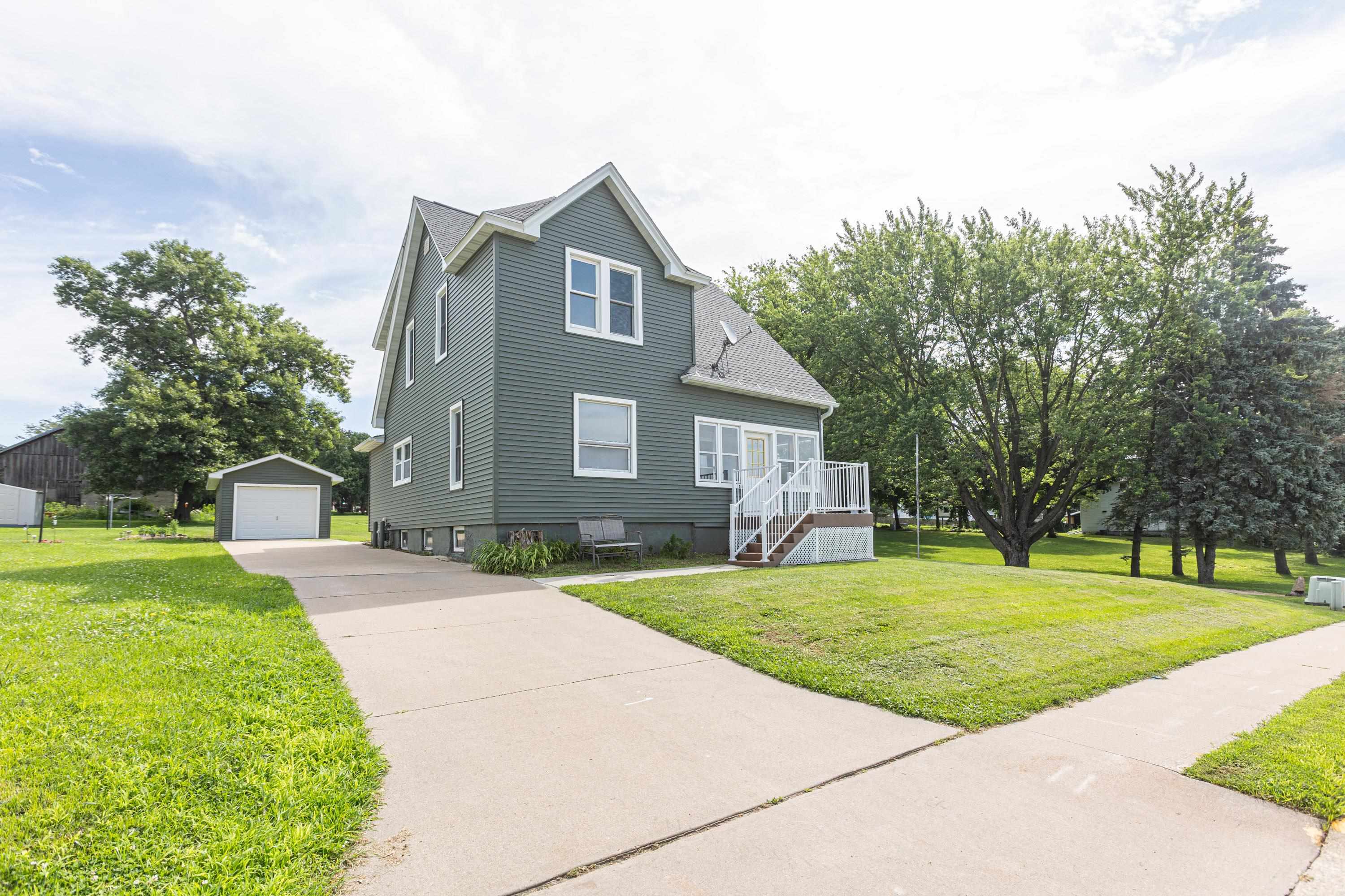 Home Listing 0