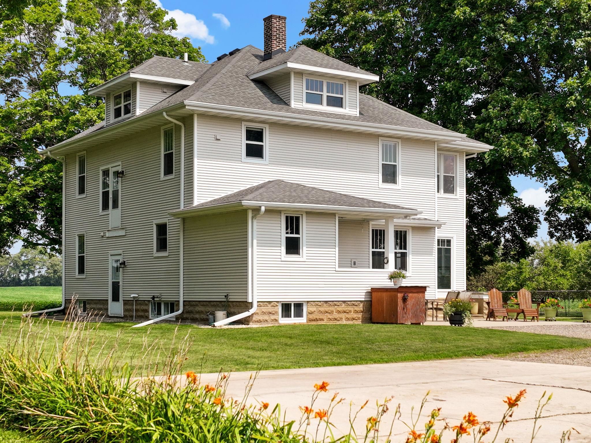 9927 W Stebbinsville Road