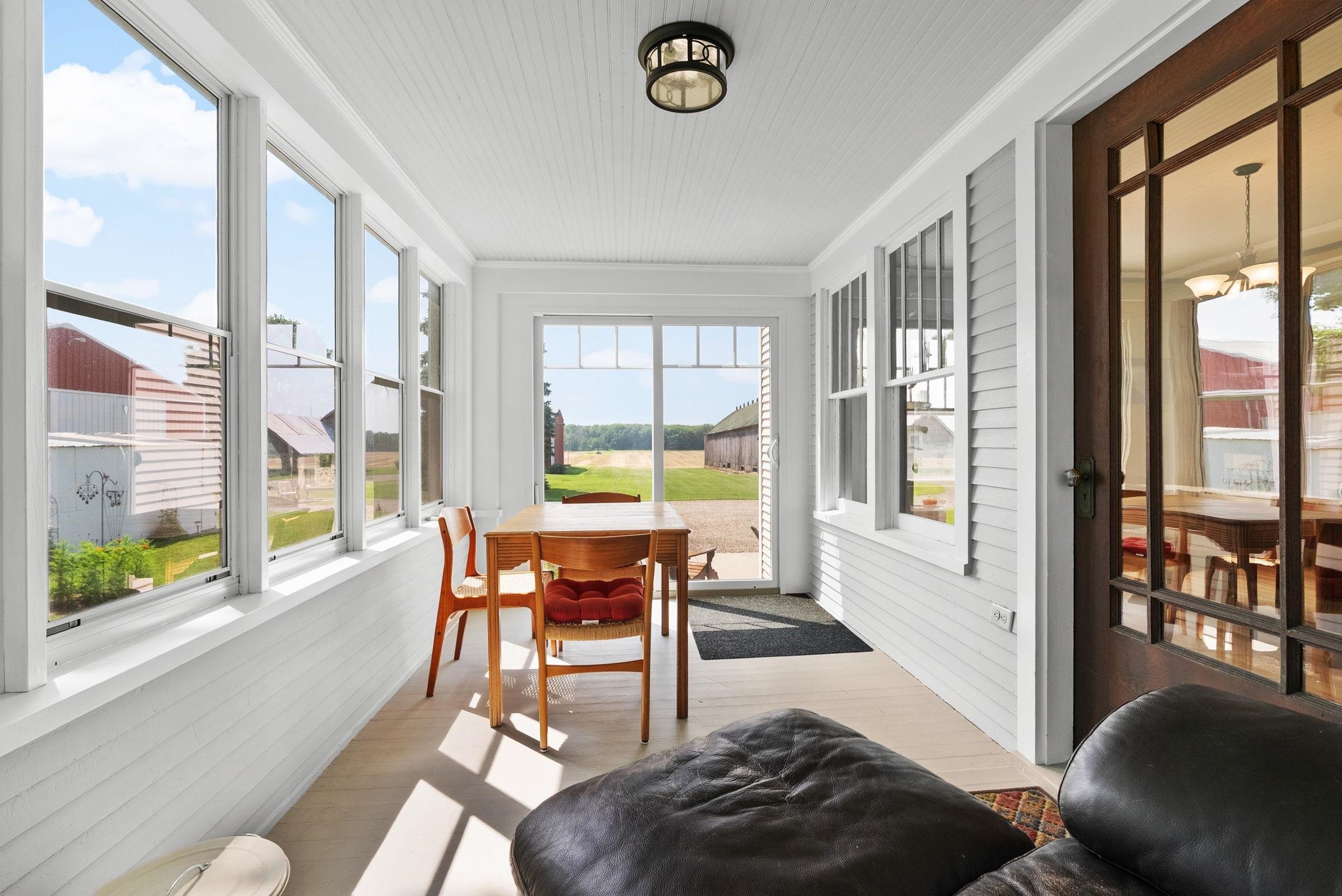 9927 W Stebbinsville Road