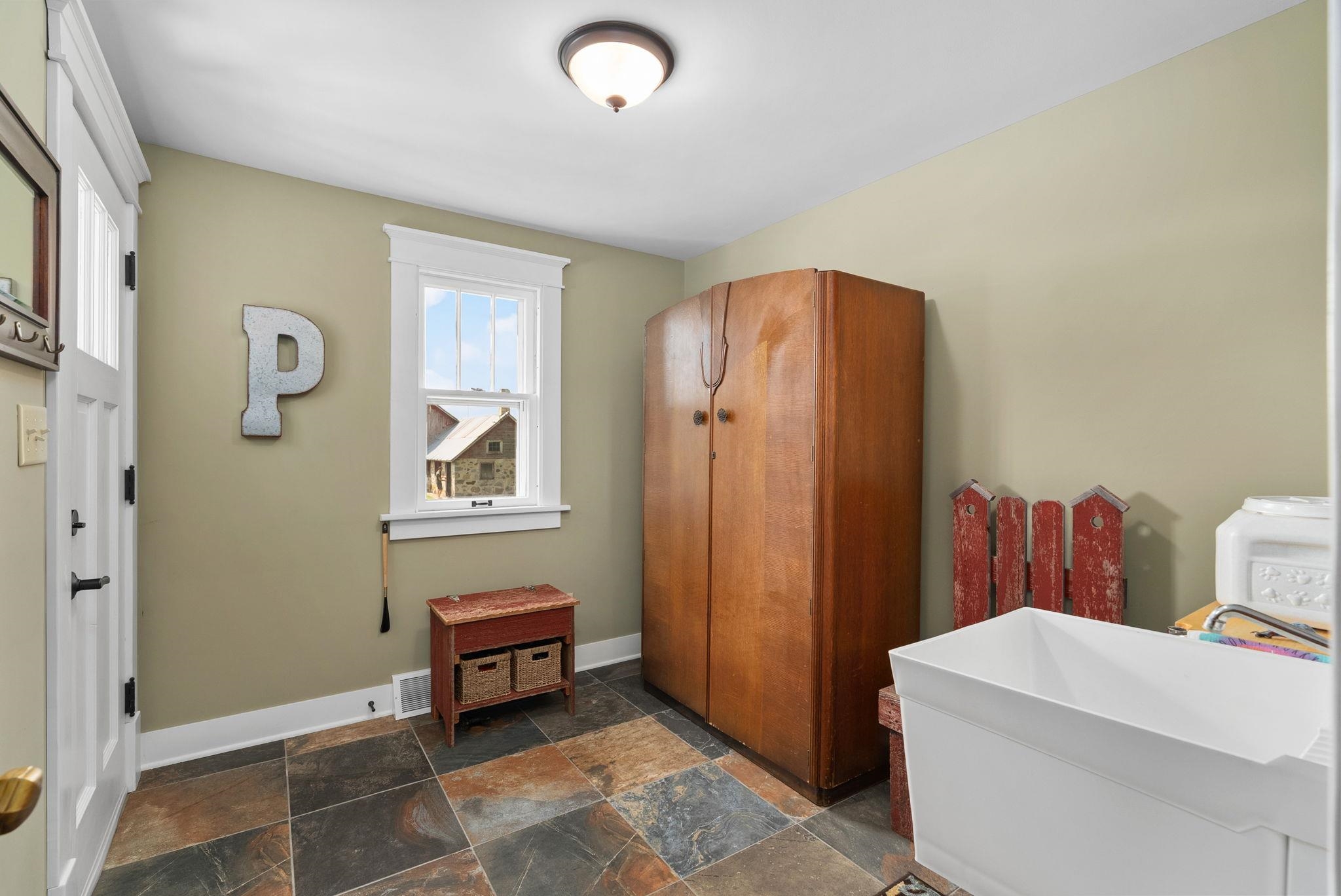 9927 W Stebbinsville Road