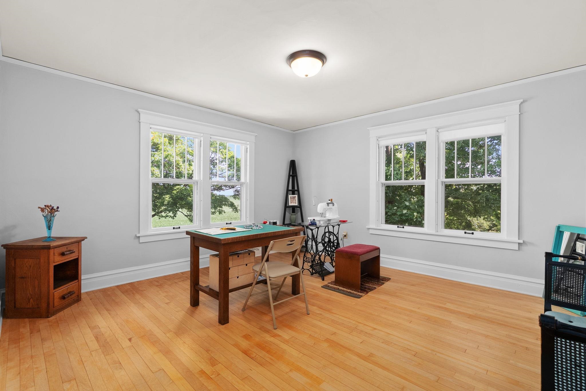 9927 W Stebbinsville Road