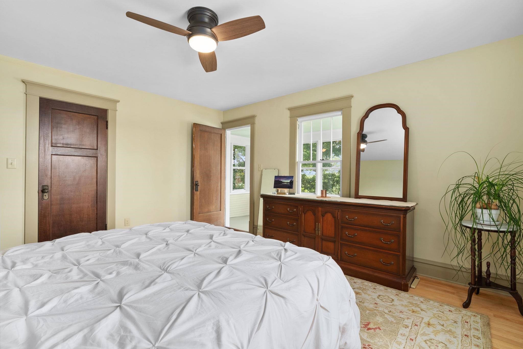 9927 W Stebbinsville Road