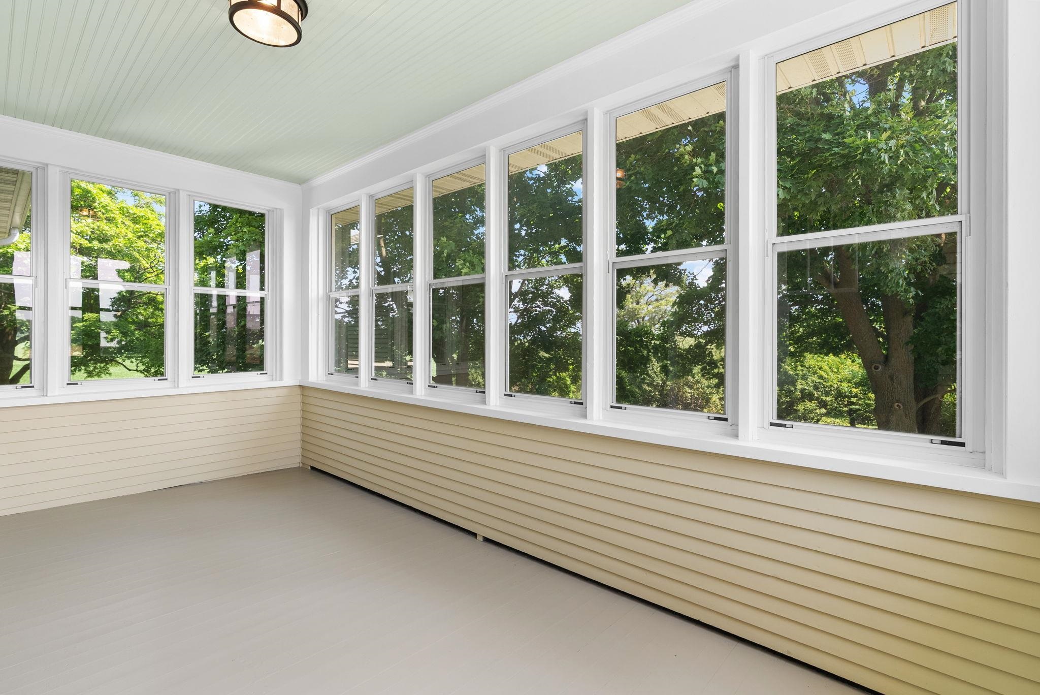 9927 W Stebbinsville Road