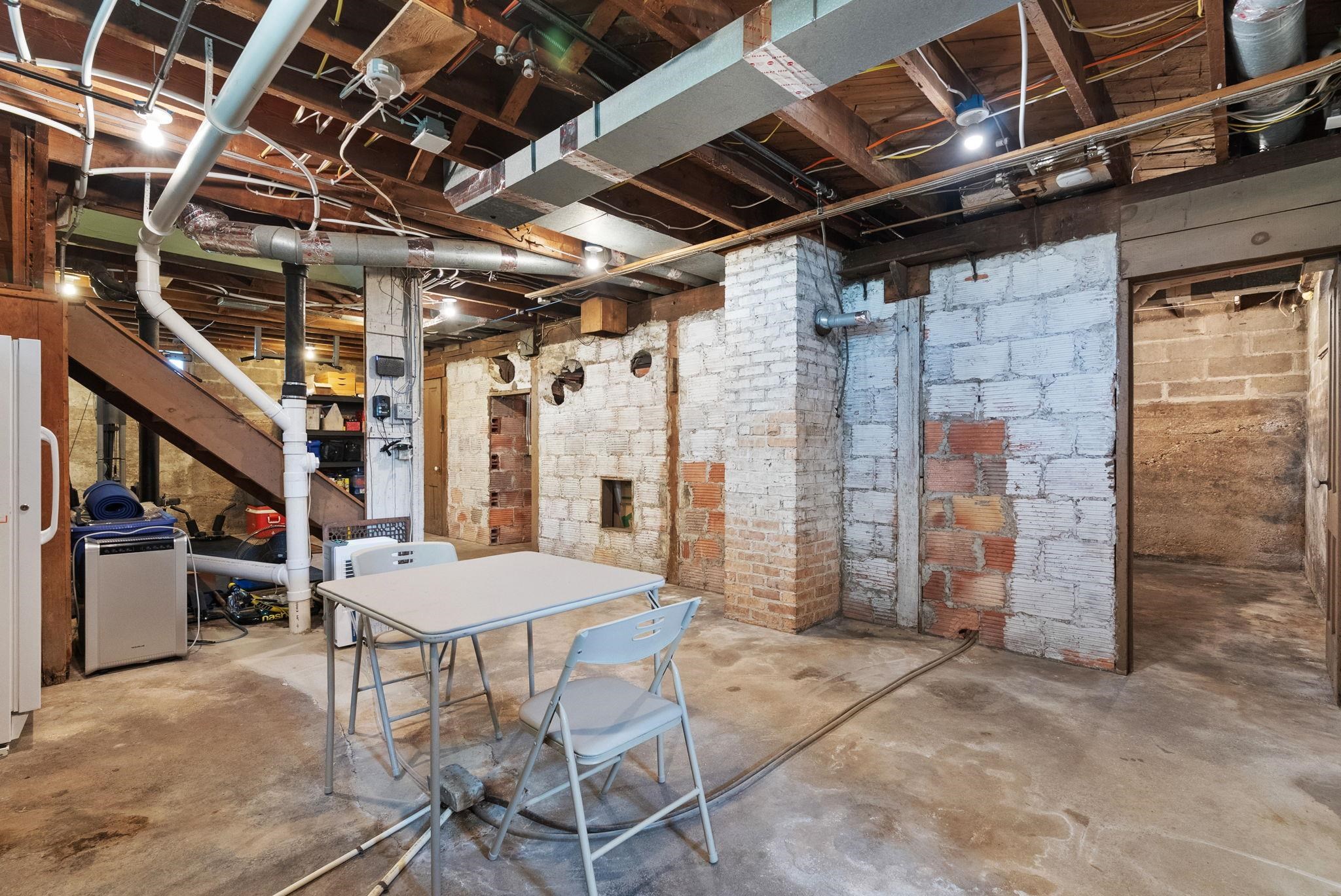 9927 W Stebbinsville Road