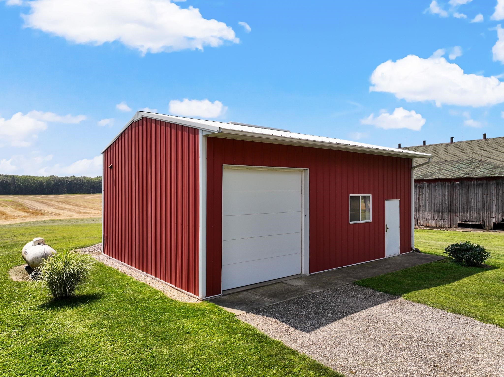 9927 W Stebbinsville Road