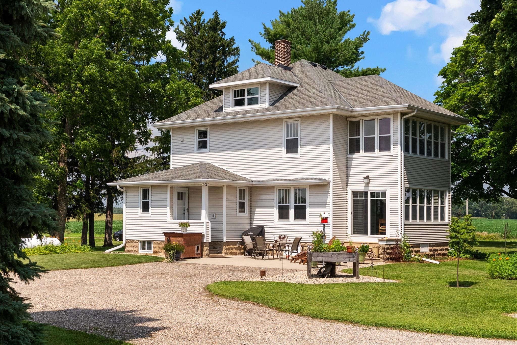 9927 W Stebbinsville Road