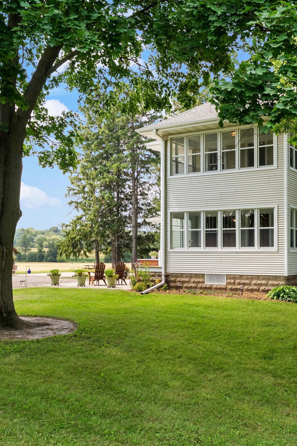 9927 W Stebbinsville Road