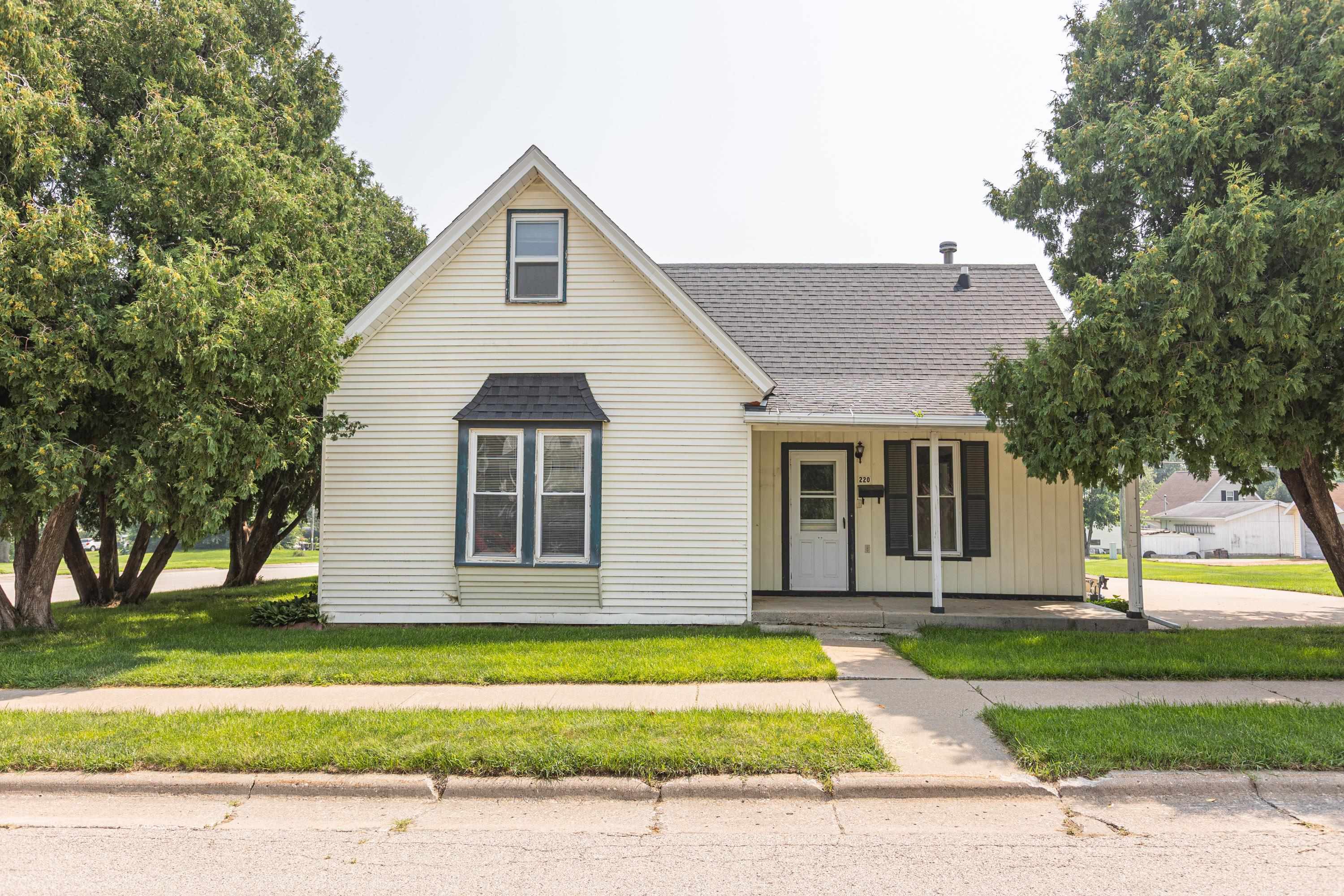 Home Listing 1