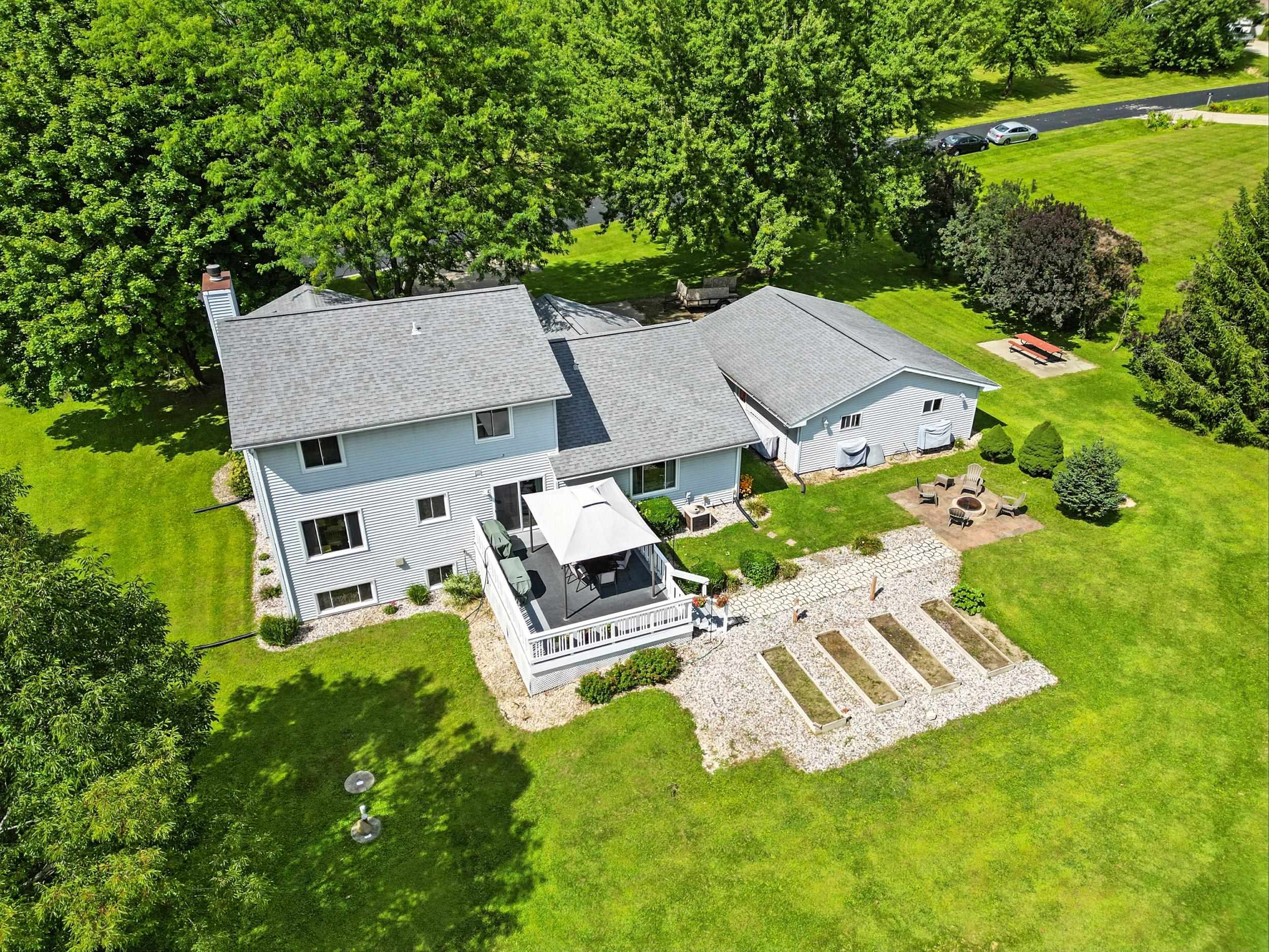 5533 Windridge Road