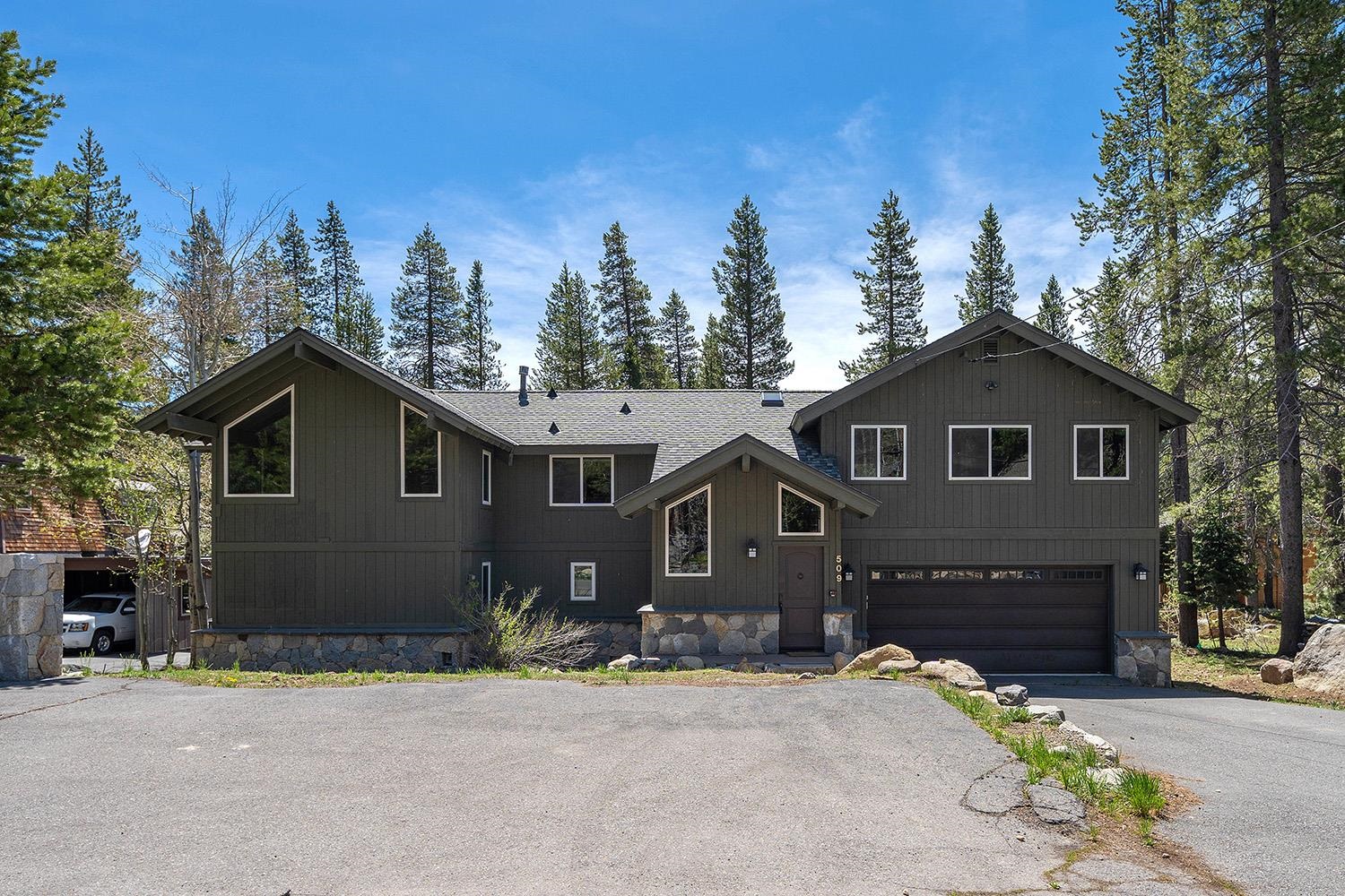 509 Forest Glen Road, Olympic Valley, CA 96146