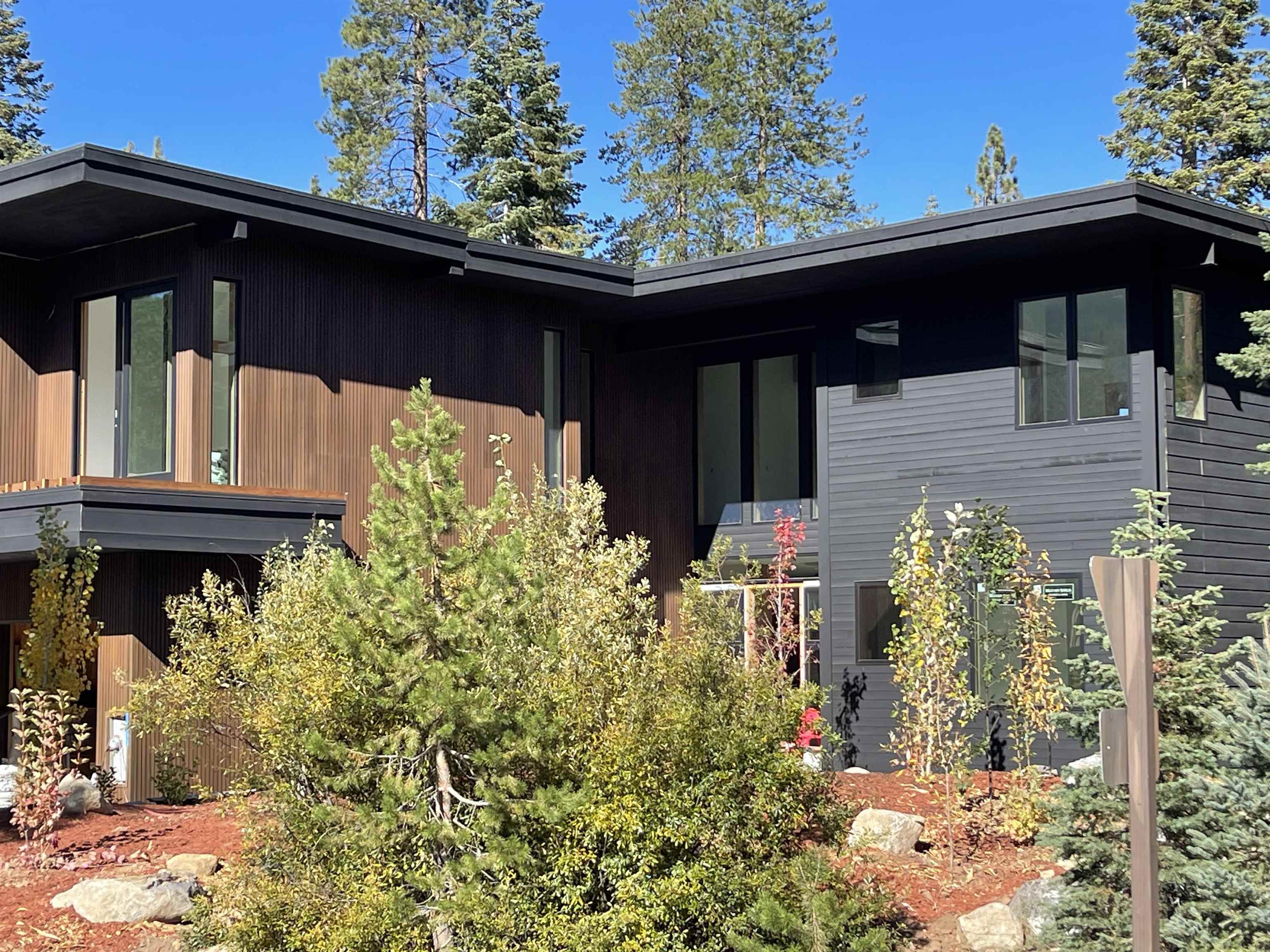 200 Smiley Court, Olympic Valley, CA 96146
