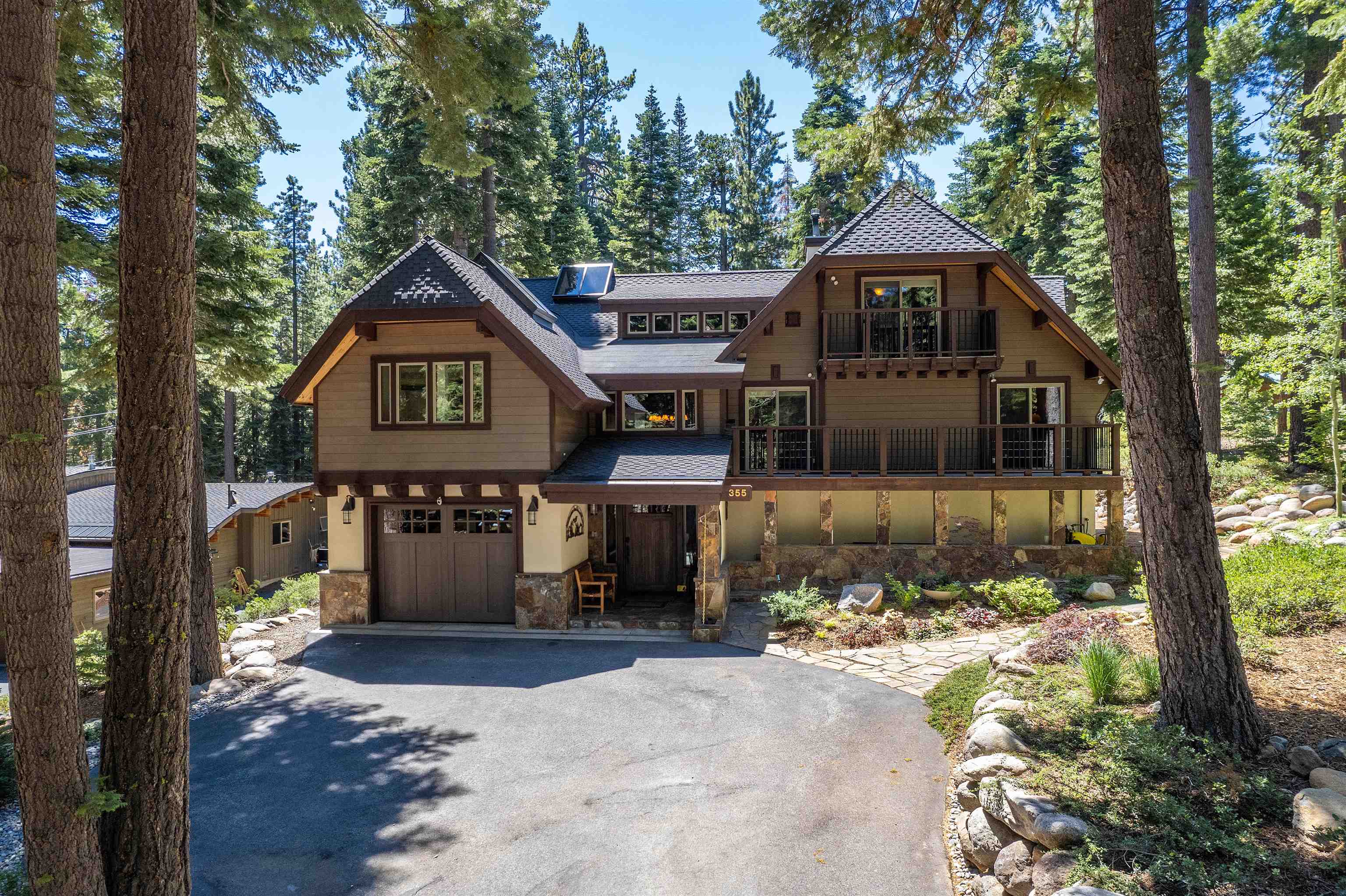 Lake Tahoe Real Estate, Truckee Real Estate from Bill and Nora Leeder