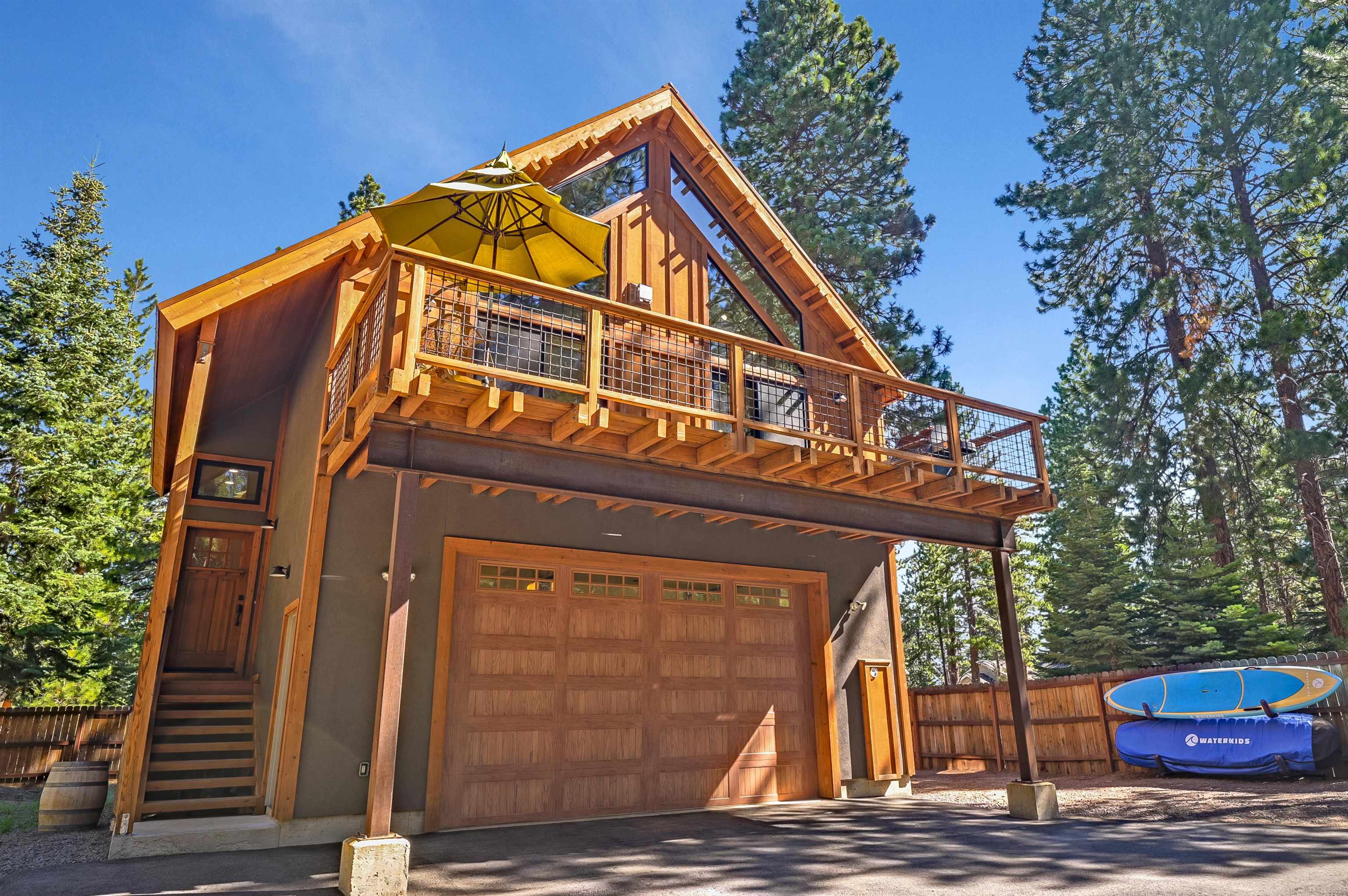 10854 Royal Crest Drive, Truckee, CA 96161