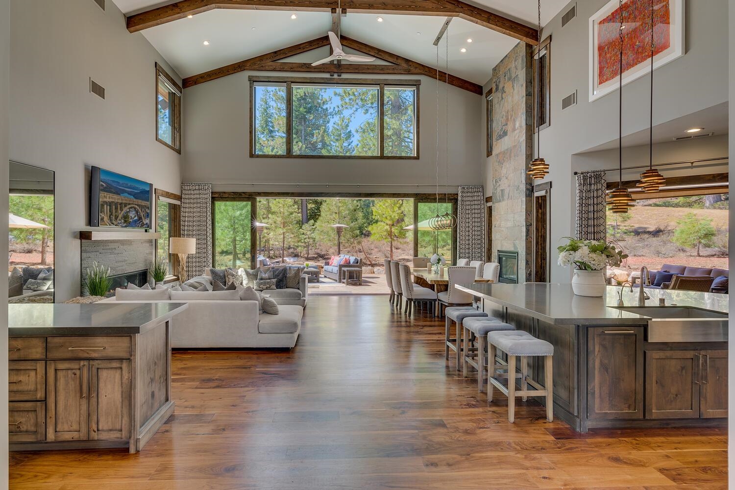 9328 Heartwood Drive, Truckee, CA 96161