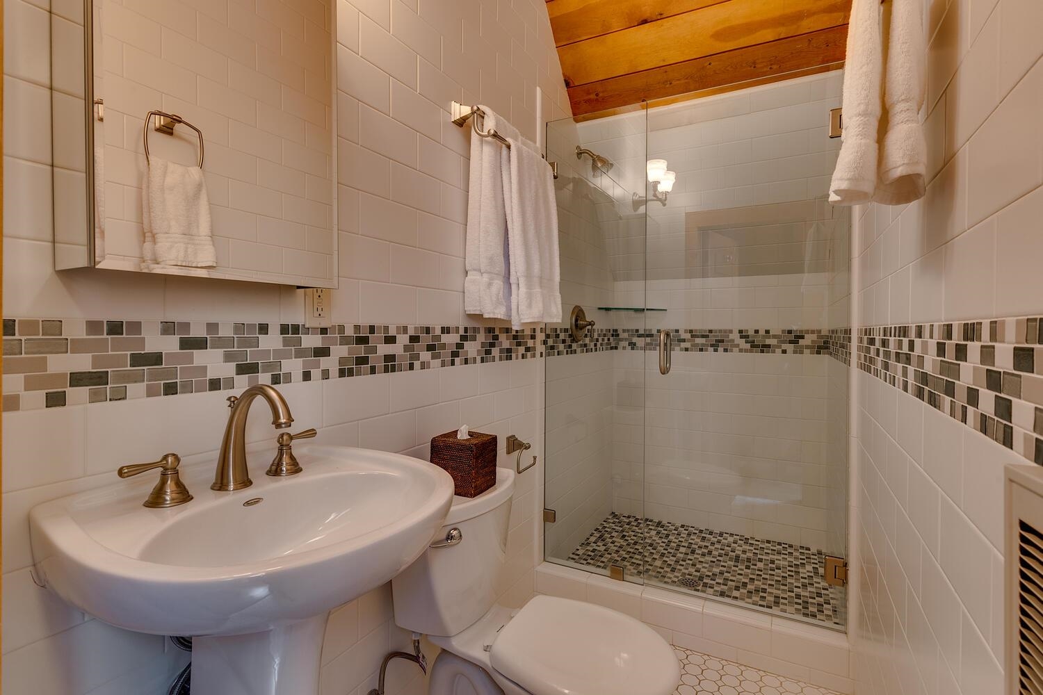 MLS #20231777 image #18