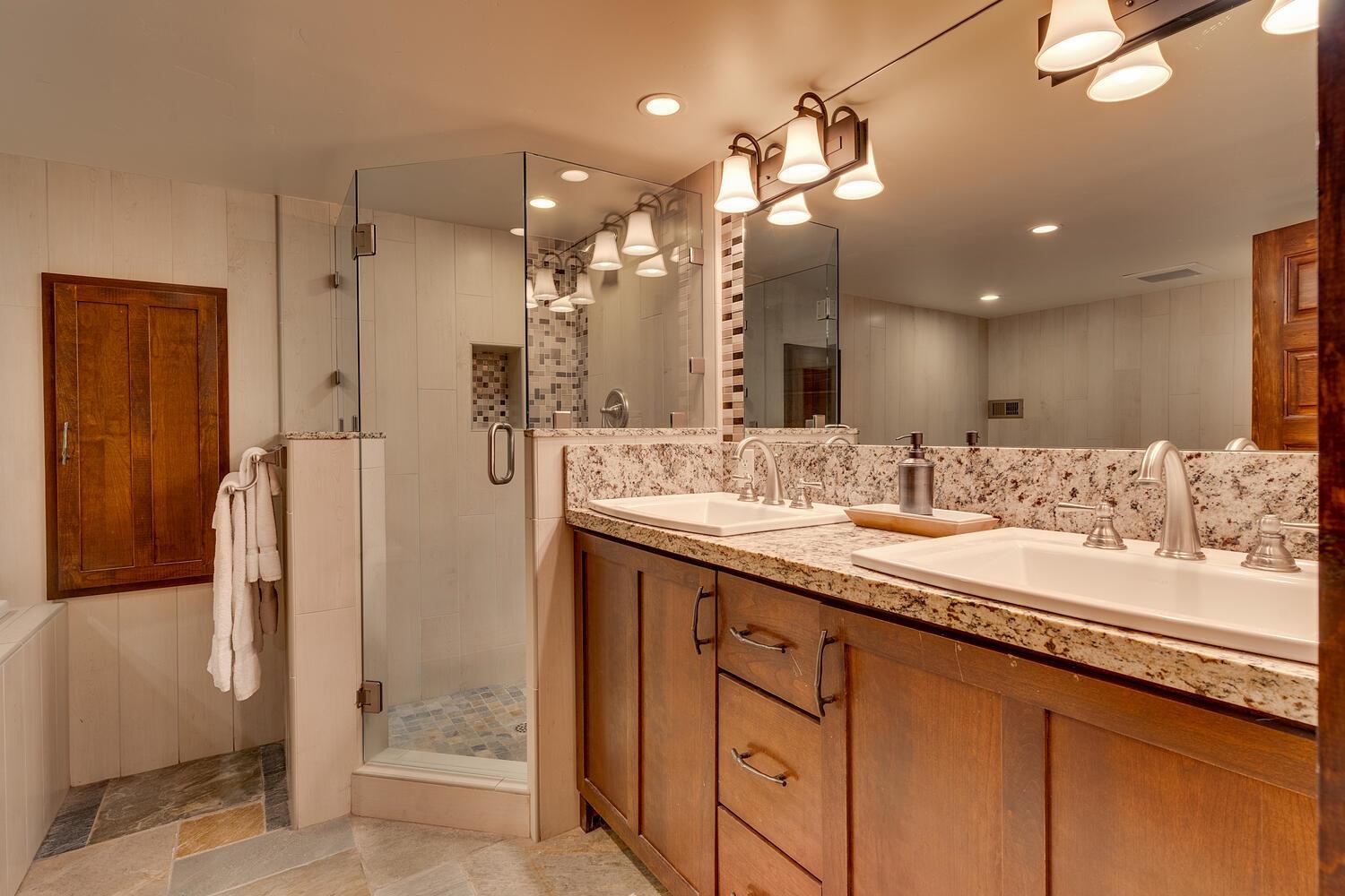 MLS #20231777 image #20