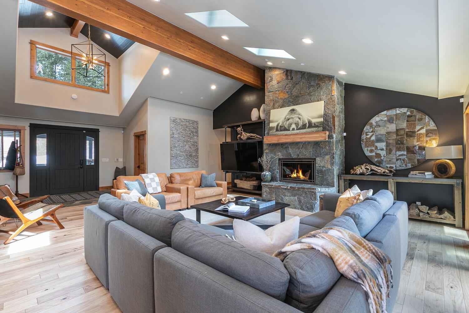 MLS #20232028 image #1