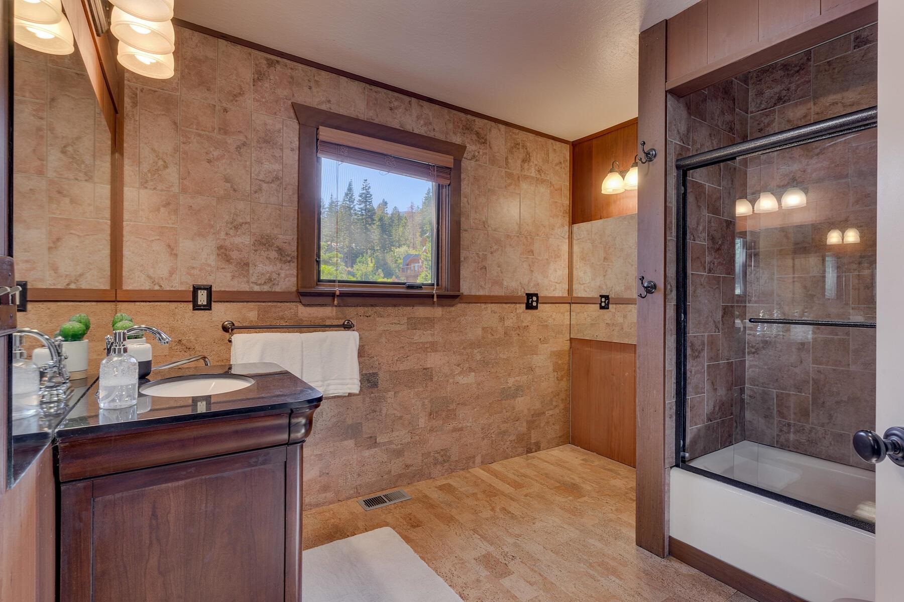 MLS #20241625 image #16