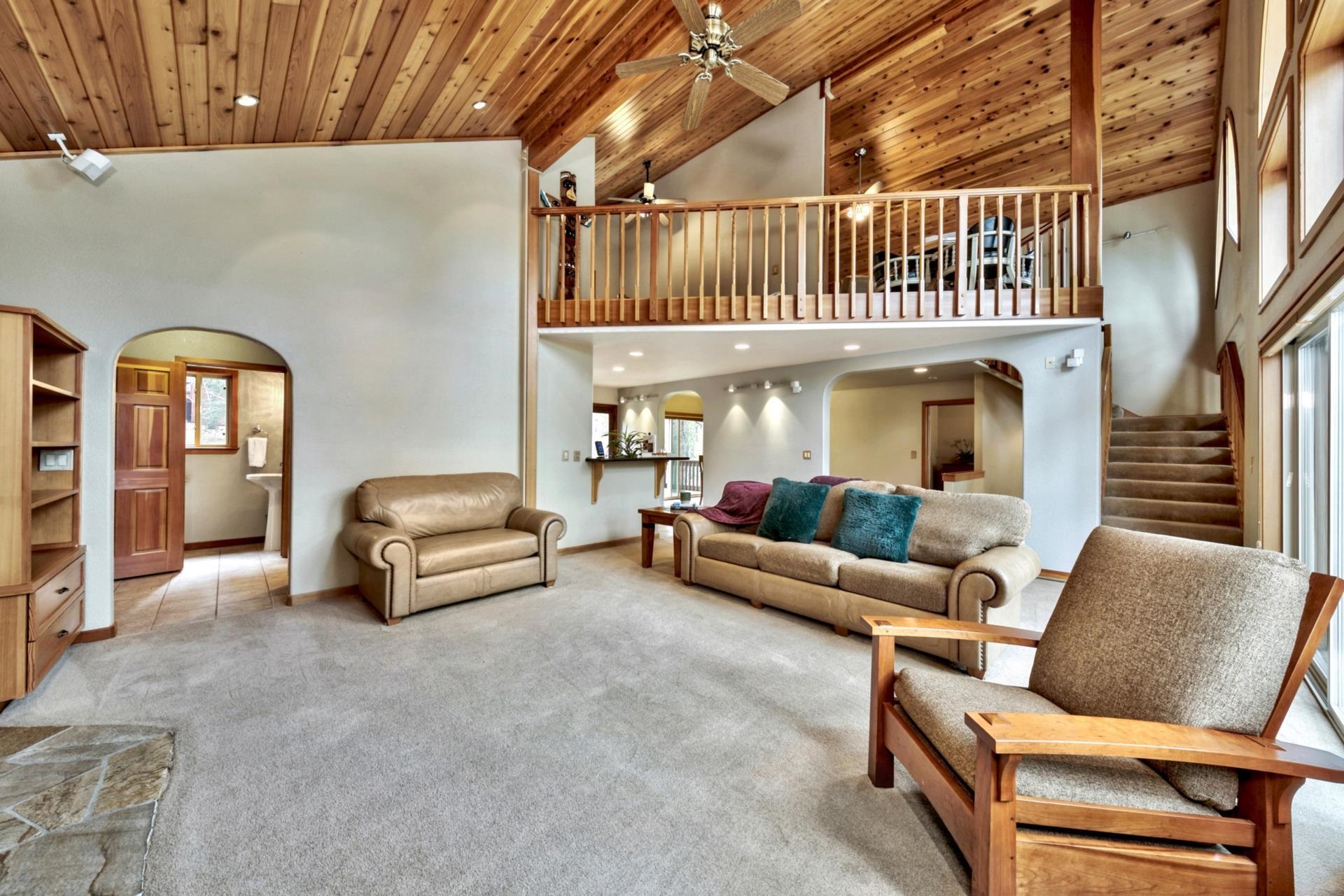 MLS #20241682 image #2