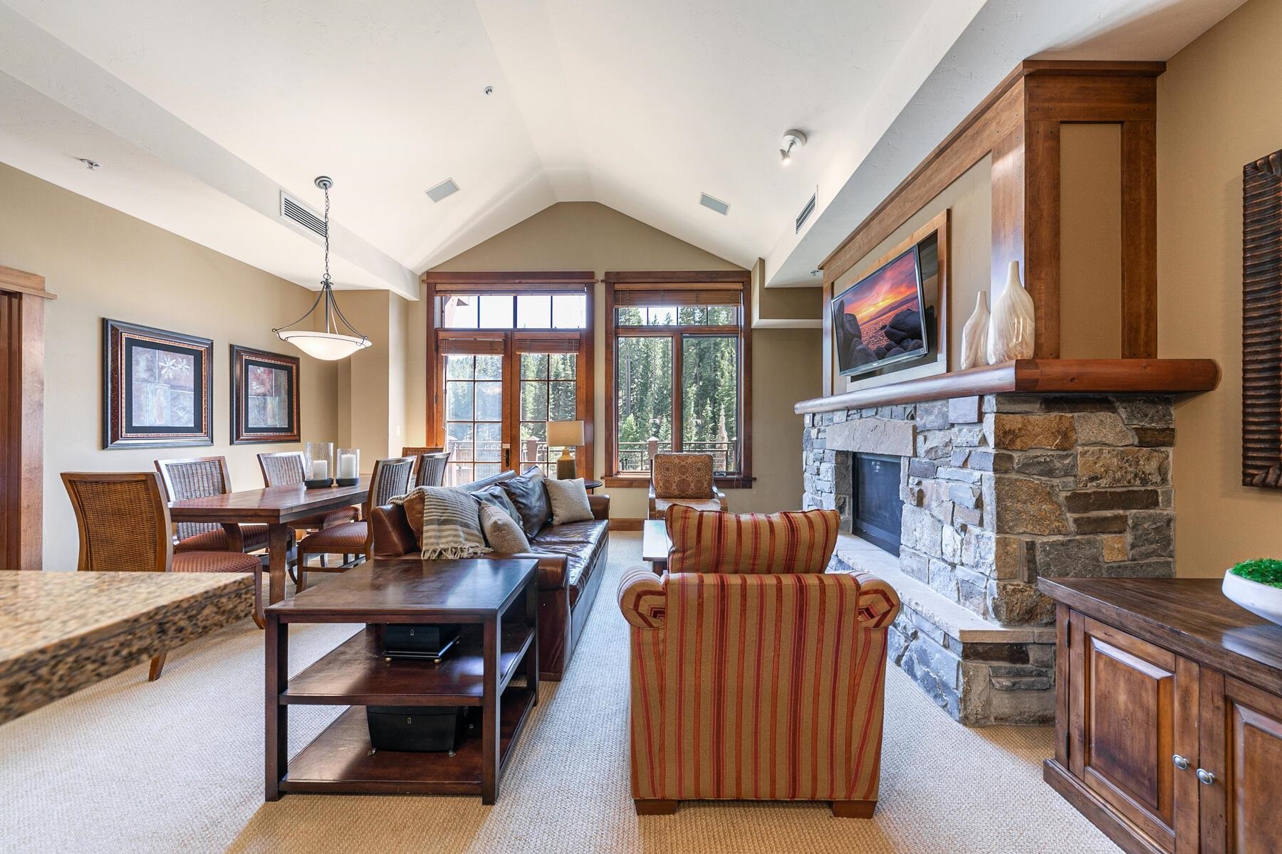 MLS #20241851 image #2