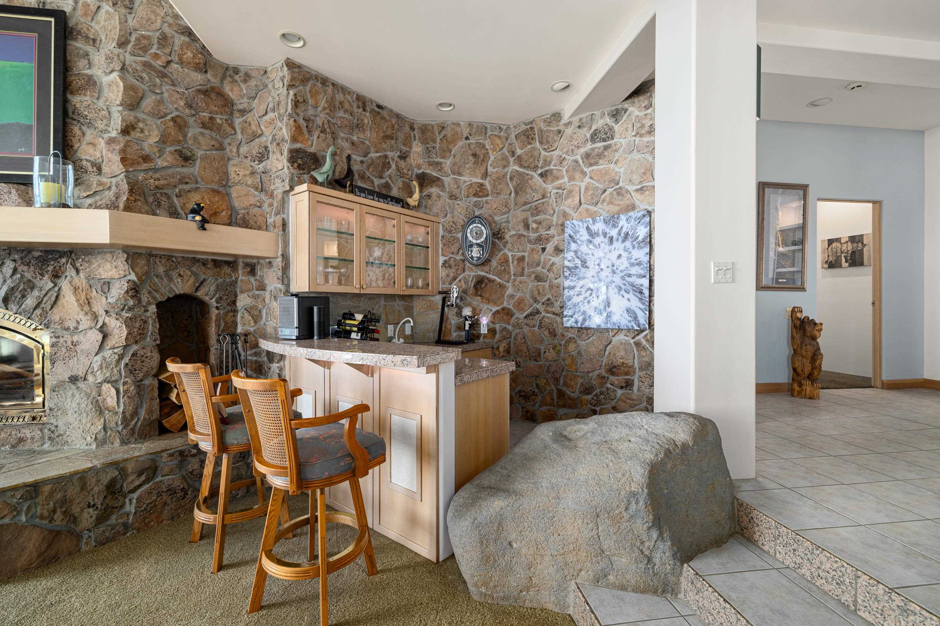 MLS #20242061 image #20