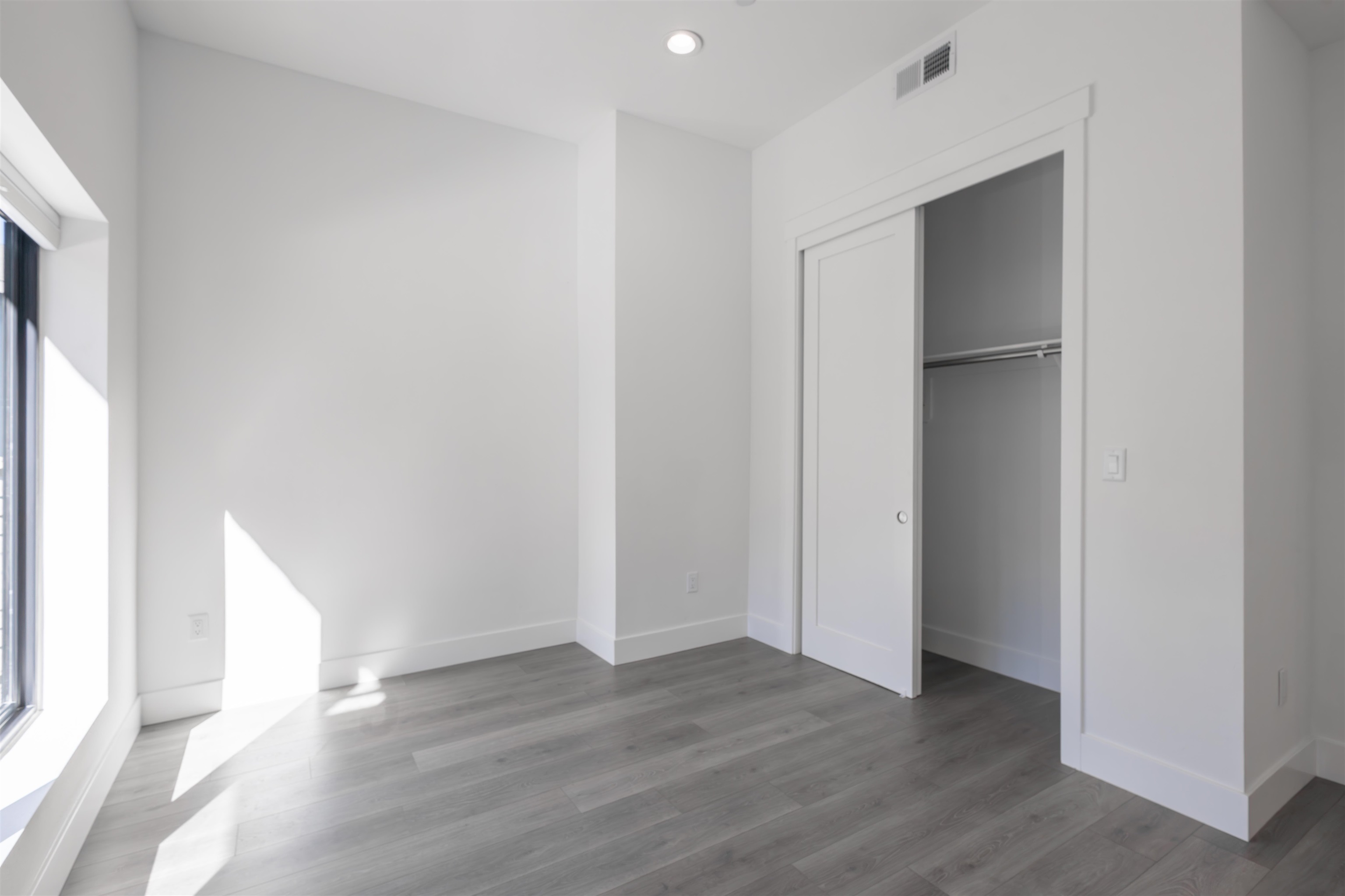 MLS #20242070 image #13