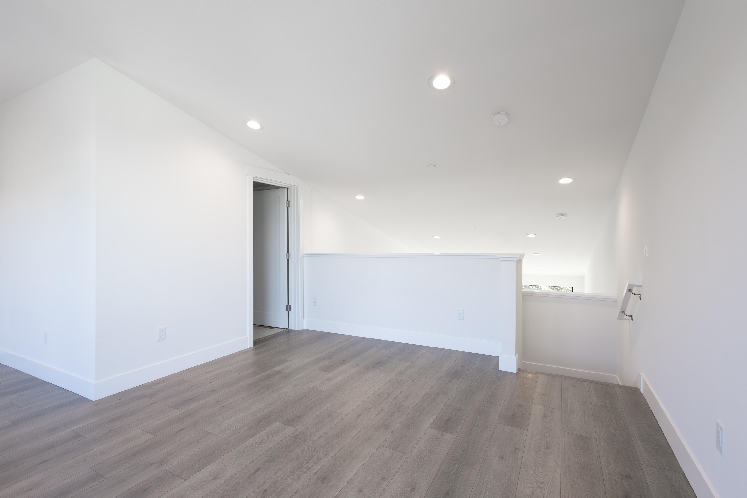 MLS #20242070 image #24