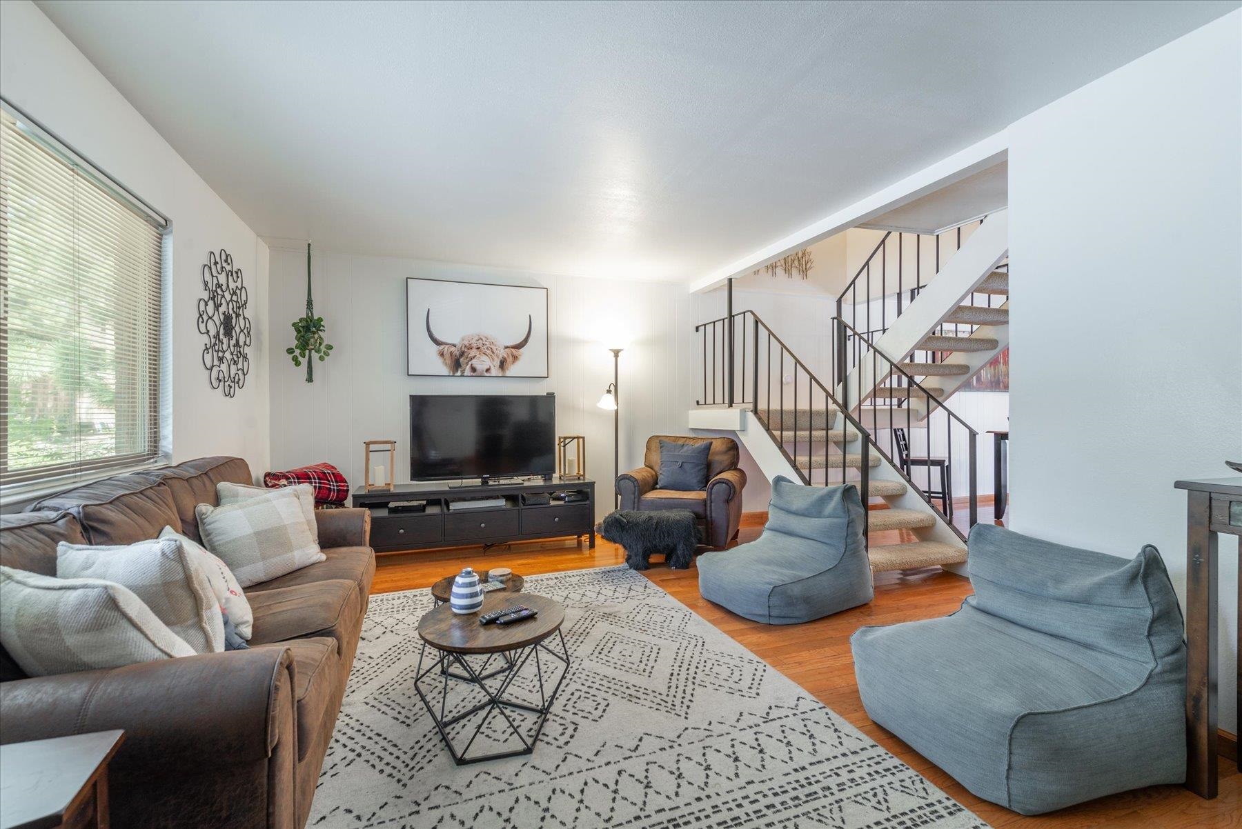 MLS #20242282 image #1