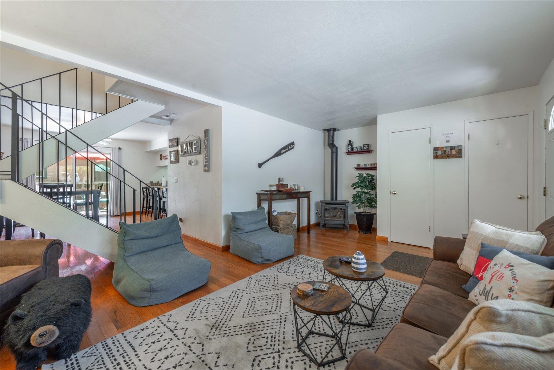 MLS #20242282 image #2