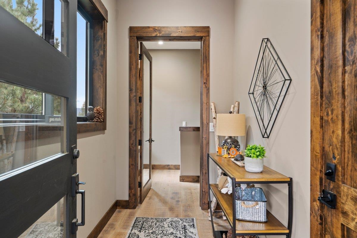 MLS #20242286 image #2