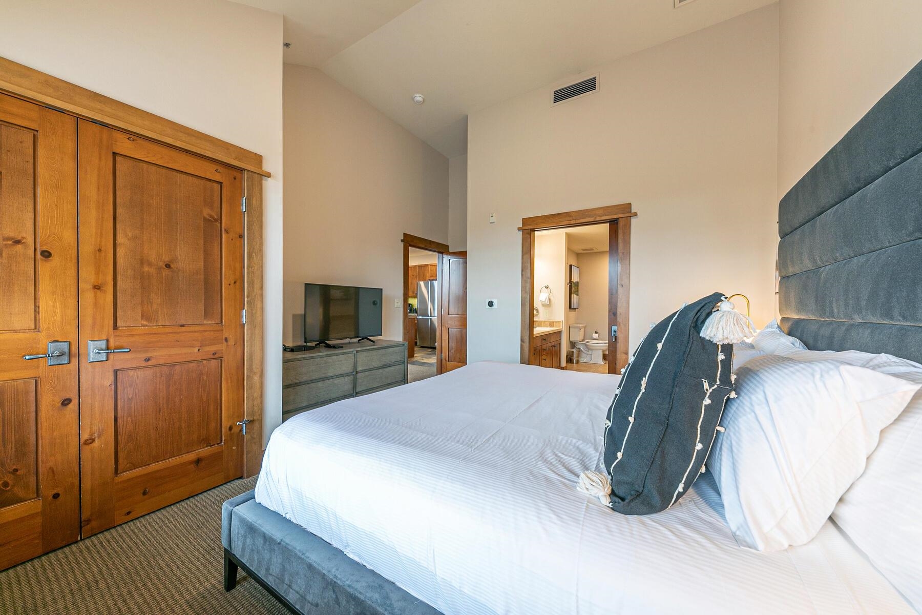 MLS #20242320 image #10