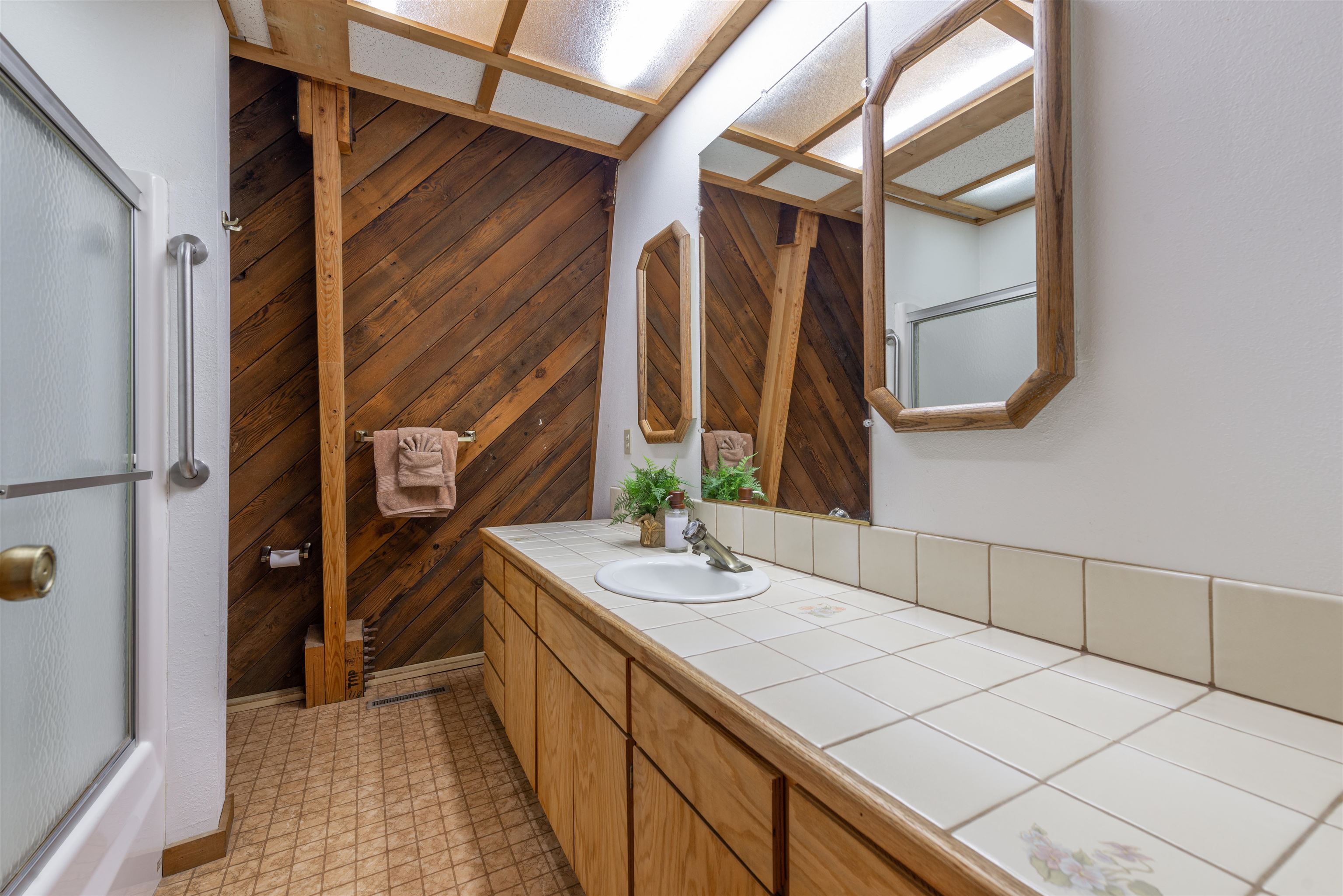 MLS #20242322 image #17