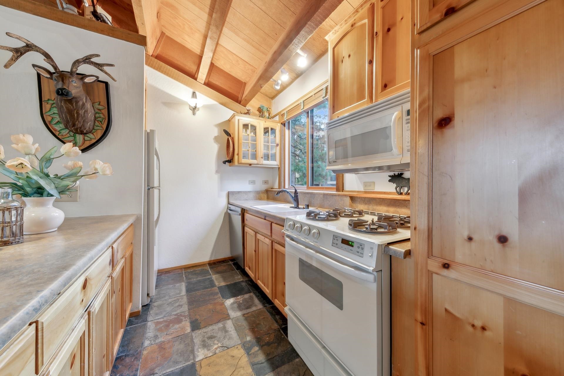 MLS #20242324 image #2