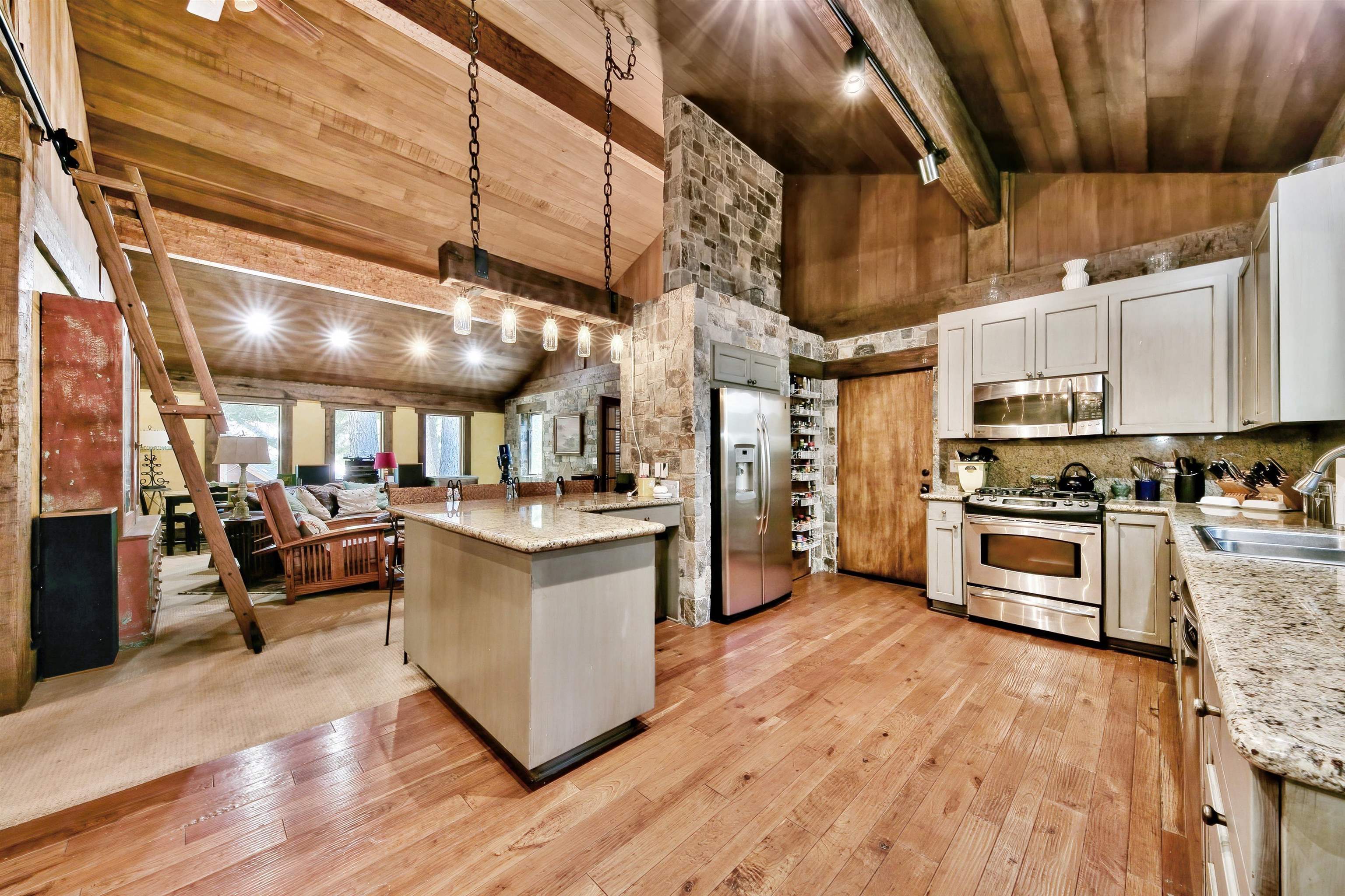 MLS #20242343 image #10