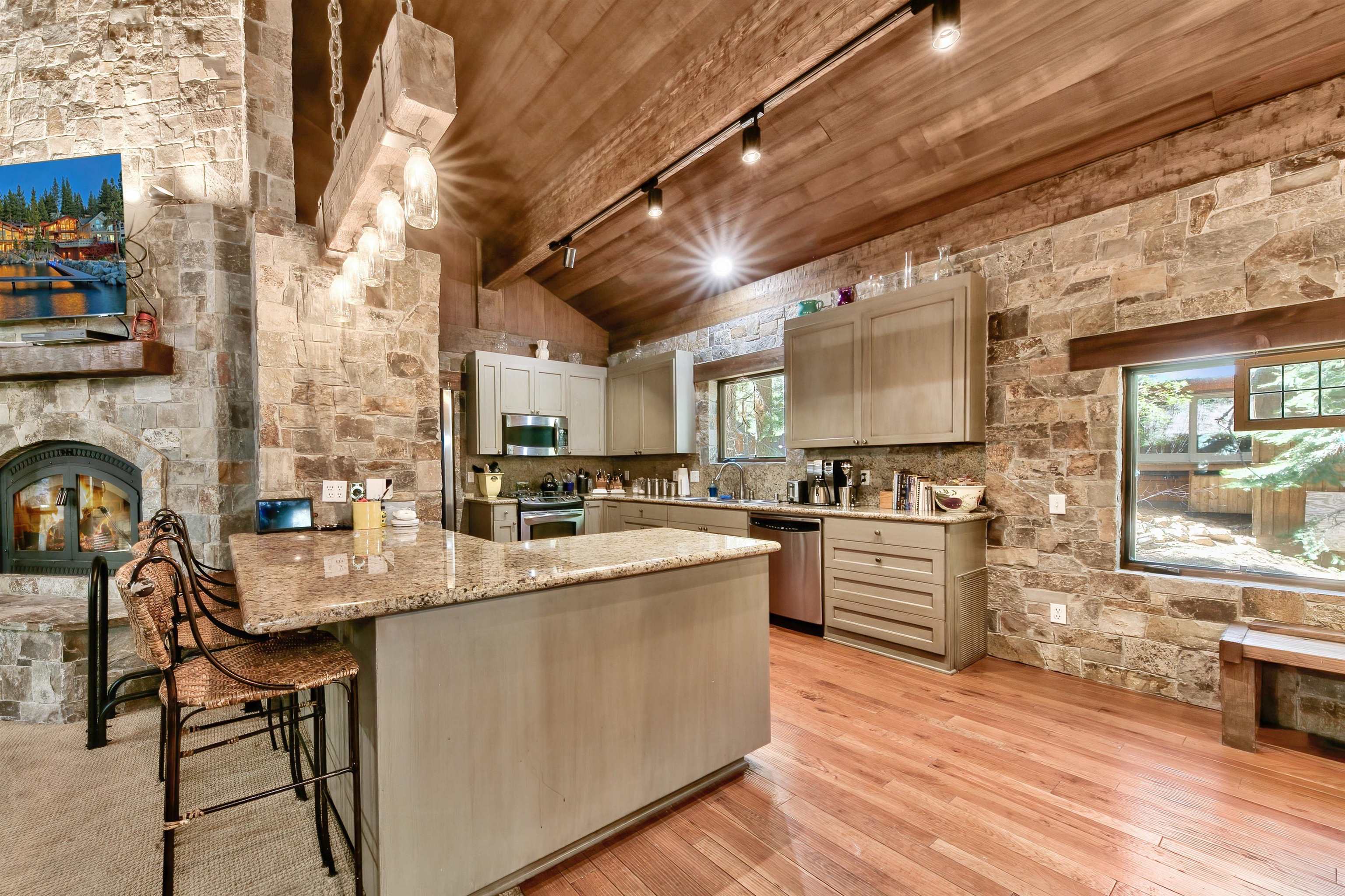 MLS #20242343 image #7