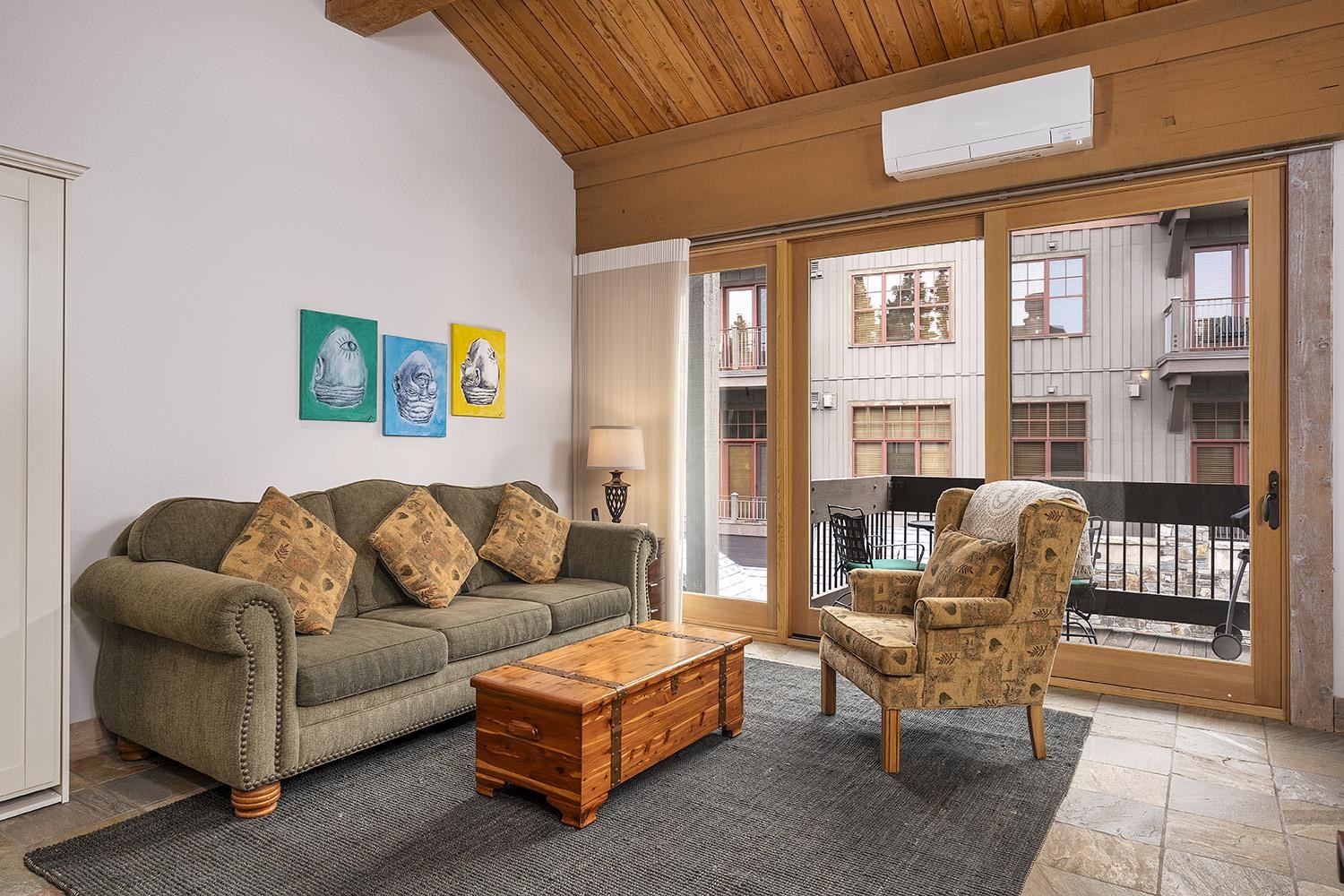 MLS #20242344 image #1