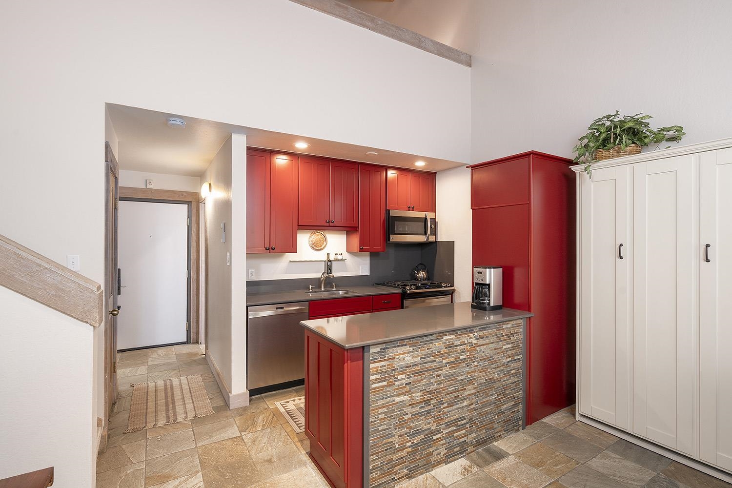 MLS #20242344 image #5